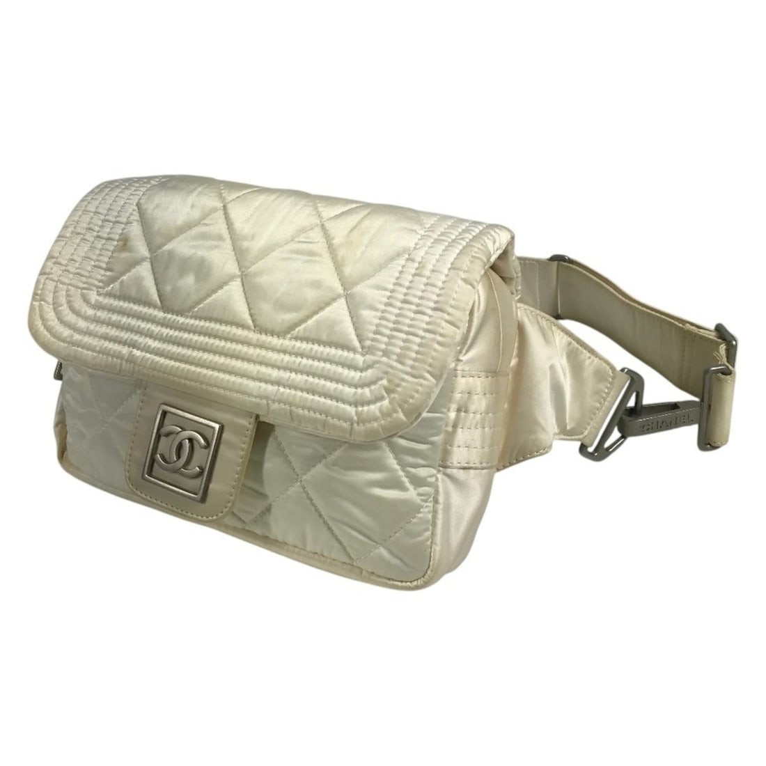 CHANEL Sport CC Coco Mark Logo Body Bag, Chain Crossbody Shoulder Waist Nylon, Men's & Women's,: --- Catalog ---Category: SizeSize (HxWxD): 16cm x 19.5cm x 3.5cm / 6.29'' x 7.67'' x 1.37''Category: DesignType: Shoulder bag, Sling bagColor: WhiteGender: Men,WomenMaterial: Nylon Category: GeneralBr