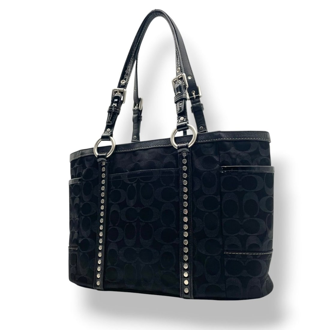 Coach Signature Tote Bag Shoulder Studded Canvas Leather Black Women's F12853 S57: --- Catalog ---Category: SizeSize (HxWxD): 22cm x 37cm x 13cm / 8.66'' x 14.56'' x 5.11''Category: DesignType: Shoulder bag, Tote bagColor: BlackGender: WomenMaterial: Canvas , Leather Category: Gener
