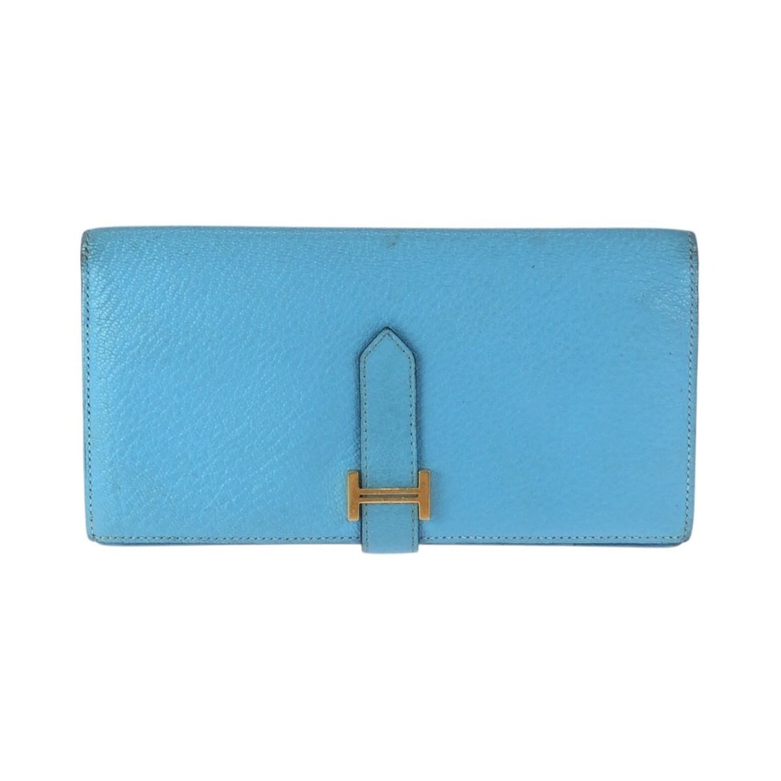 HERMES Bearn Soufflé Blue Aztec Light Veau Epsom Long Wallet (D stamp) for Women: --- Catalog ---Category: SizeSize (HxWxD): 9cm x 17.5cm x 1.5cm / 3.54'' x 6.88'' x 0.59''Category: DesignType: Long wallet (bi-fold)Color: Light blue, SoufreGender: WomenMaterial: Epsom leather