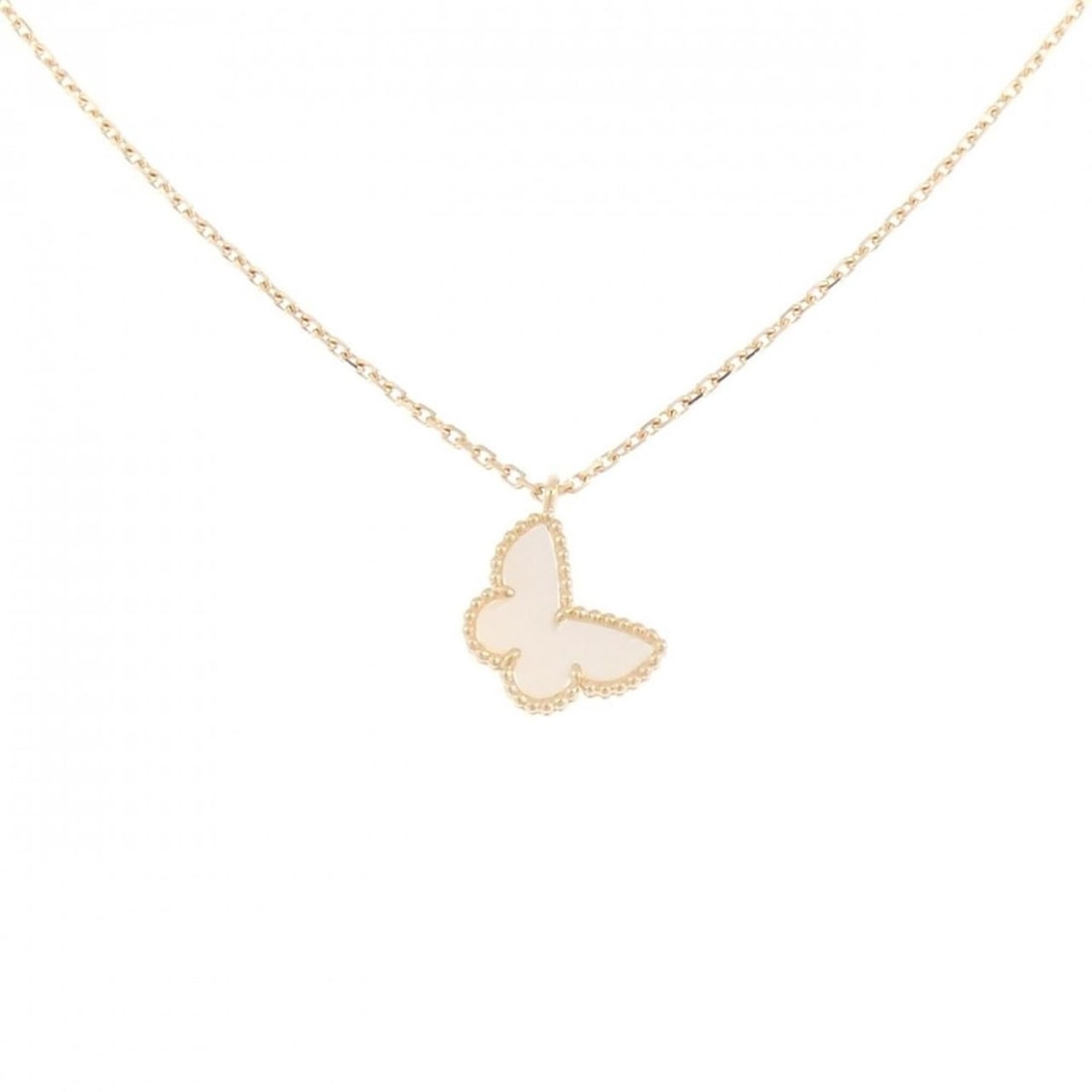 Van Cleef & Arpels Sweet Alhambra Necklace: --- Catalog ---Category: SizePendant Size: 10.9mm x 10.7mm / 0.42'' x 0.42''Neck Circumference: 38 cm - 40 cm / 14.96'' - 15.74''Category: DesignGender: WomenMaterial: Yellow gold (18K)Pendant Type: P