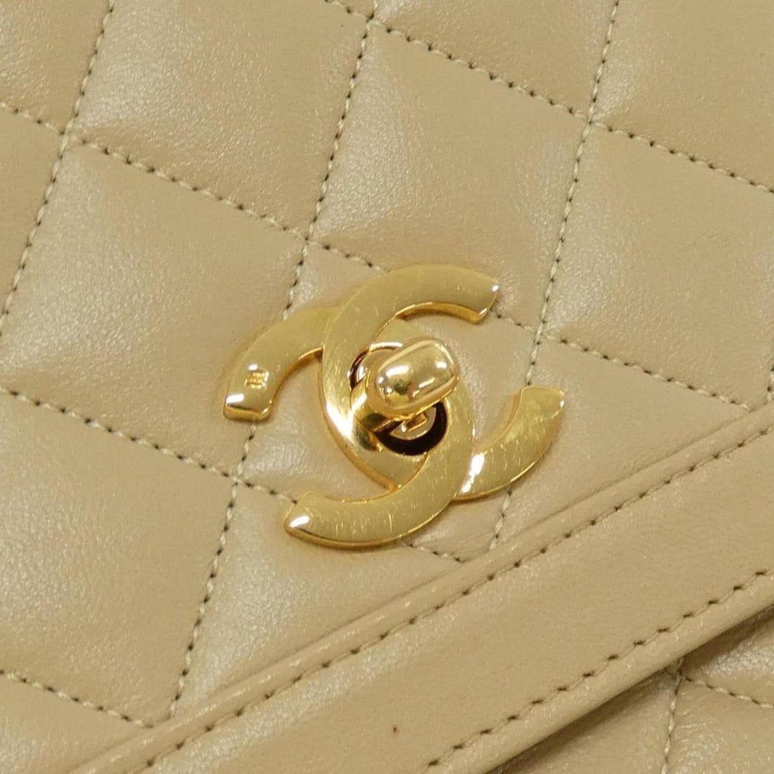 Chanel shoulder bag - 6