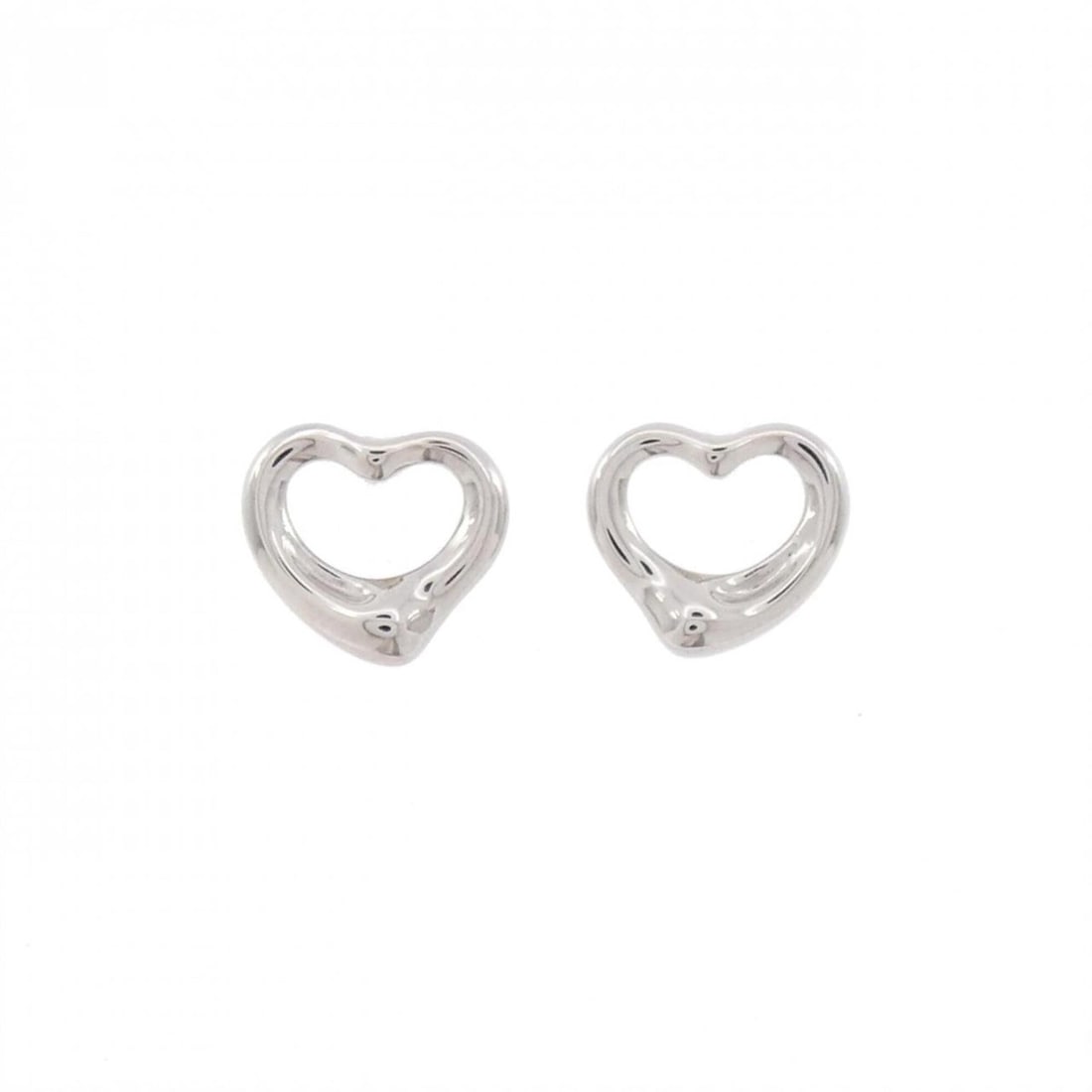 Tiffany Open Heart Mini Earrings: --- Catalog ---Category: SizeSize (HxWxD): 9.60mm x 10.60mm / 0.38'' x 0.42''Category: DesignType: Stud earringsGender: WomenMaterial: Platinum 950Category: GeneralBrand: Tiffany--- Item List