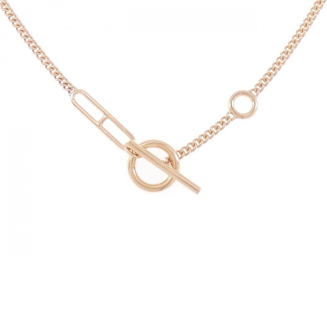 Hermes 750PG Necklace: --- Catalog ---Category: SizePendant Size: 12.1mm x 12.1mm / 0.47'' x 0.47''Neck Circumference: 41 cm / 16.14''Category: DesignColor: Pink goldGender: WomenMaterial: Pink gold (18K)Necklace Type: