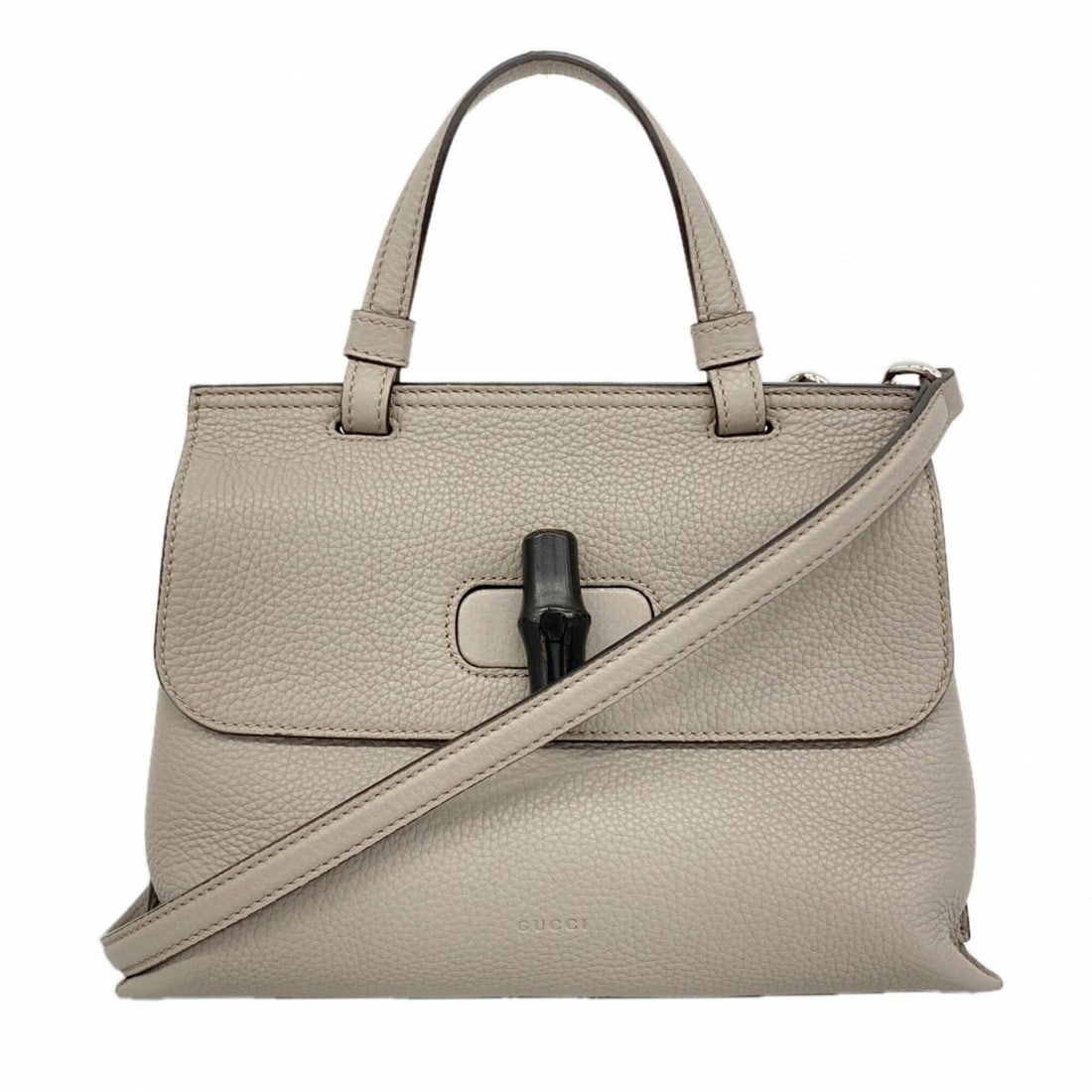 Gucci Bamboo Handbag 370831 Leather Gray 2-way Bag for Women: --- Catalog ---Category: SizeSize (HxWxD): 20cm x 27.5cm x 9cm / 7.87'' x 10.82'' x 3.54''Category: DesignType: HandbagColor: GrayGender: WomenMaterial: Leather Hardware Color: SilverCategory: General