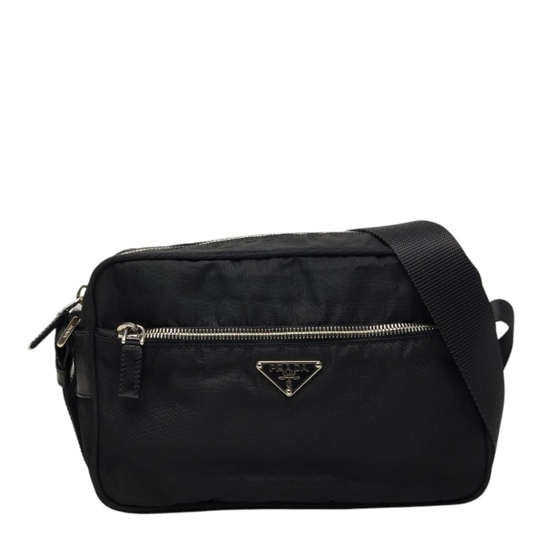 Prada Triangle Logo Plate Shoulder Bag BT0167 Black Nylon Women's PRADA: --- Catalog ---Category: SizeSize (HxWxD): 14cm x 23cm x 6cm / 5.51'' x 9.05'' x 2.36''Category: DesignType: Shoulder bagColor: BlackGender: WomenMaterial: Nylon Category: GeneralBrand: Prada--- Item 