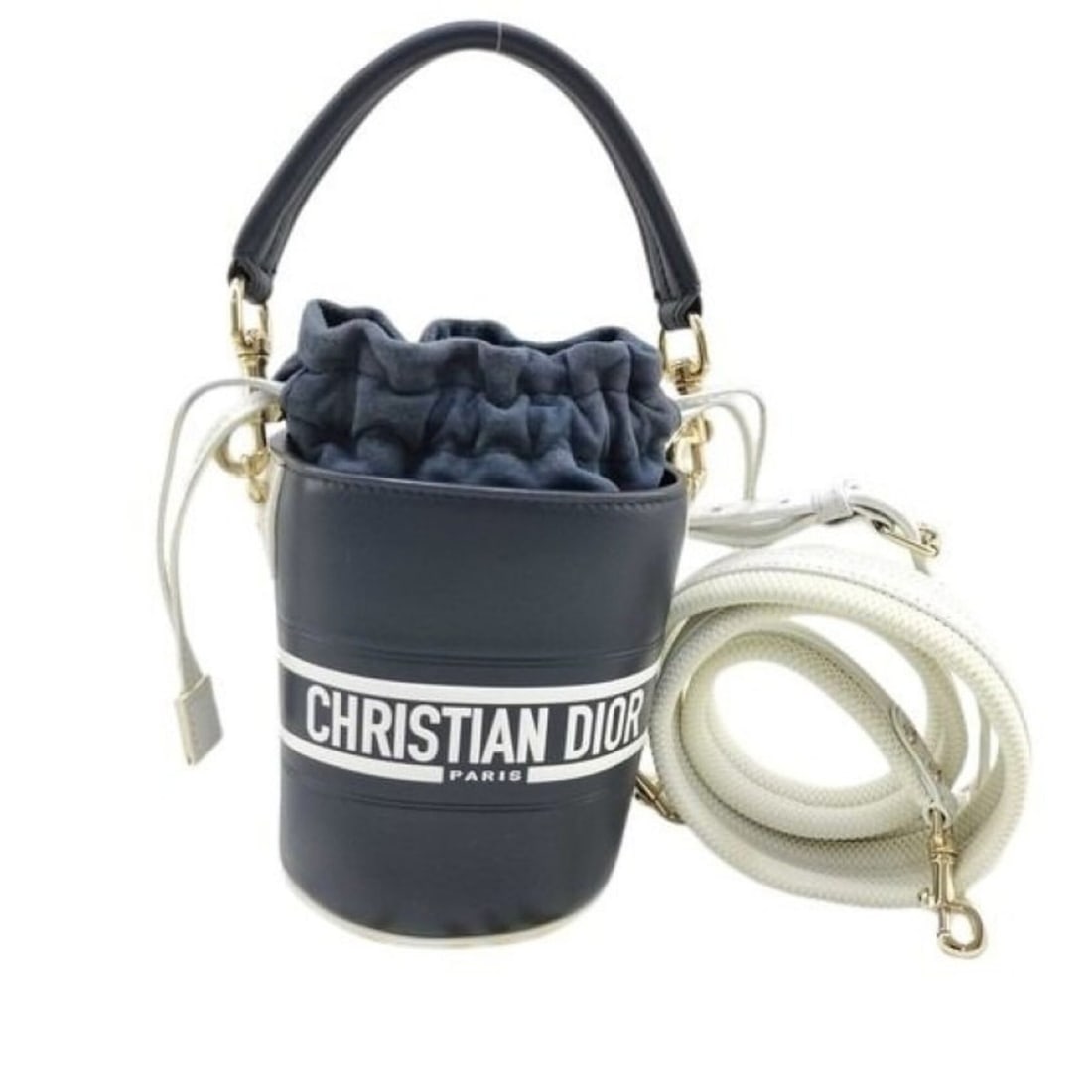 Christian Dior handbag, bucket style, shoulder bag, navy and white leather, women's.: --- Catalog ---Category: SizeSize (HxWxD): 17cm x 10cm x 10cm / 6.69'' x 3.93'' x 3.93''Category: DesignType: Handbag, Shoulder bagColor: Navy, WhiteGender: WomenMaterial: Leather Category: GeneralBra