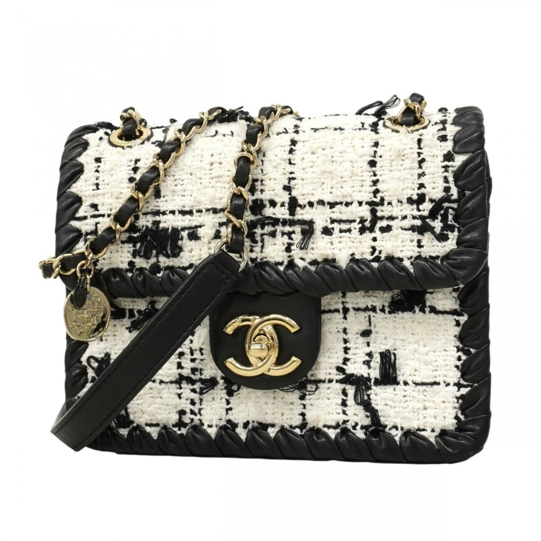 Chanel Shoulder Bag, Double Chain, Tweed, Black, White, Champagne, Women's, P2868482: --- Catalog ---Category: SizeSize (HxWxD): 16cm x 19cm x 5cm / 6.29'' x 7.48'' x 1.96''Category: DesignType: Shoulder bagColor: Black, WhiteGender: WomenMaterial: Tweed Hardware Color: Champagne goldC