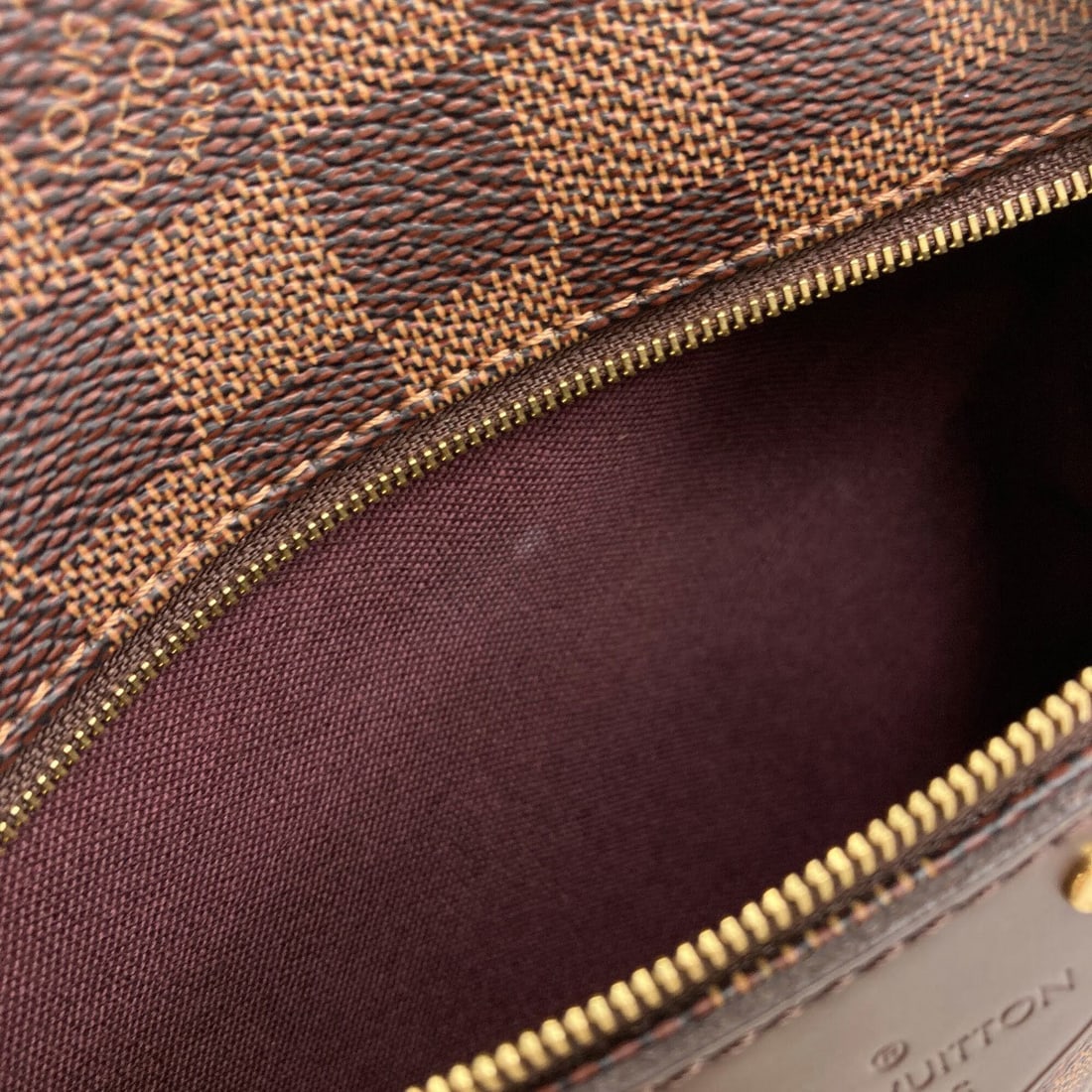 Gucci 141470 handbag - 12