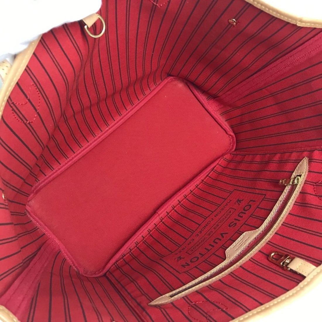 Cartier Three Gold Wedding Ring - 12