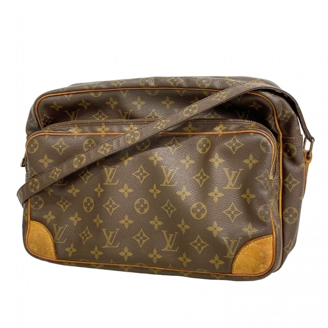 Louis Vuitton Monogram Nile GM Shoulder Bag M45242 Brown Women's: --- Catalog ---Category: SizeSize (HxWxD): 24cm x 33cm x 15cm / 9.44'' x 12.99'' x 5.9''Category: DesignType: Shoulder bagColor: BrownGender: WomenCategory: GeneralMPN: M45242Brand: Louis Vuitton--- I