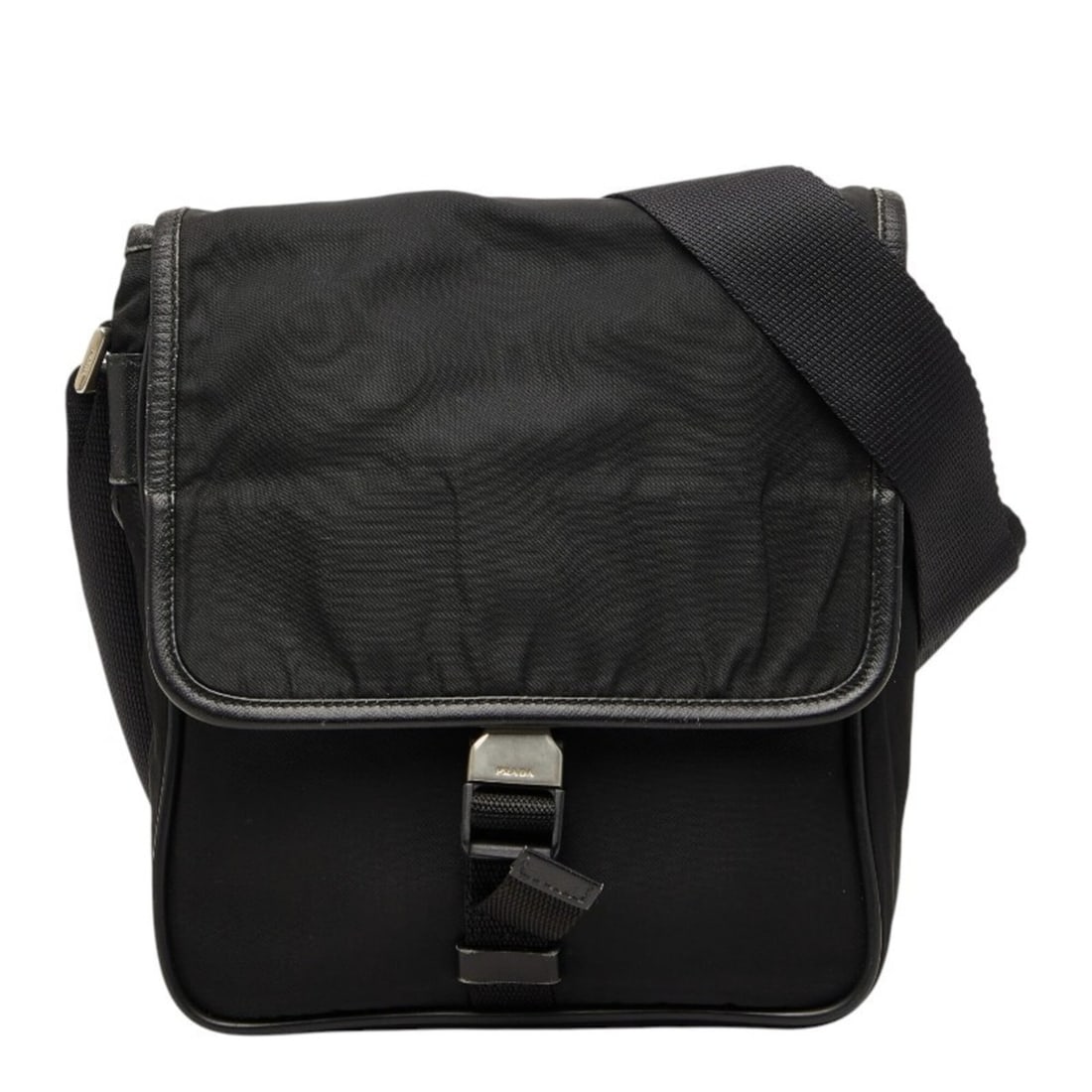 Prada Triangle Logo Plate Crossbody Shoulder Bag, Black Nylon, Women's PRADA: --- Catalog ---Category: SizeSize (HxWxD): 23cm x 19.5cm x 6.5cm / 9.05'' x 7.67'' x 2.55''Category: DesignType: Shoulder bagColor: BlackGender: WomenMaterial: Nylon Category: GeneralBrand: Prada--- I