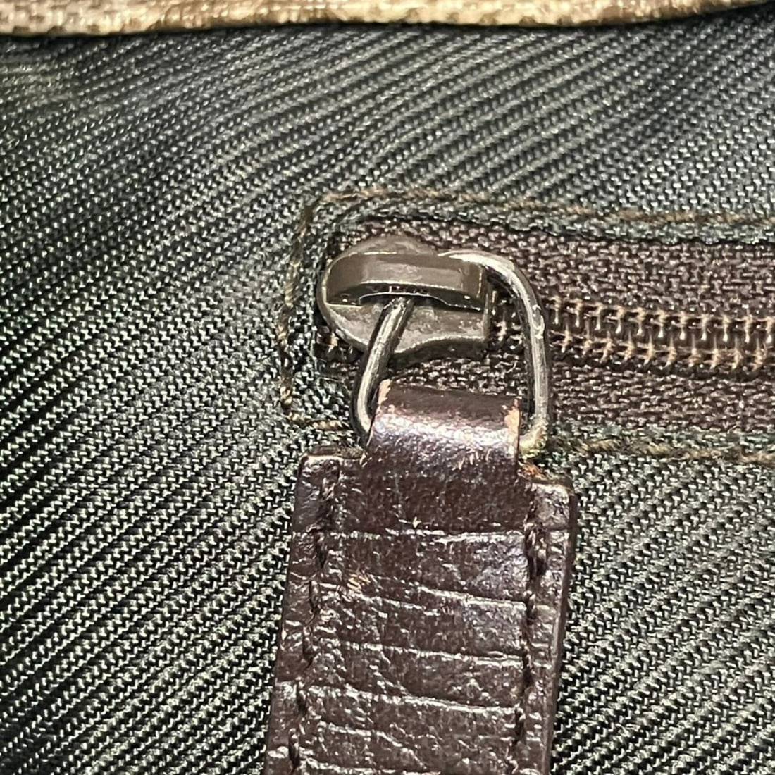 Louis Vuitton Monogram Eclipse Pochette Discovery M62291 Handbag - 9