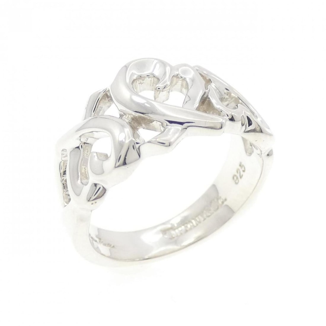 Tiffany Triple Loving Heart Ring: --- Catalog ---Category: SizeJP Size: 9.0US Size: 5Category: DesignType: Band ringGender: WomenMaterial: Silver 925Category: GeneralBrand: Tiffany--- Item List ---Section: ConditionRanking: Rank A Use