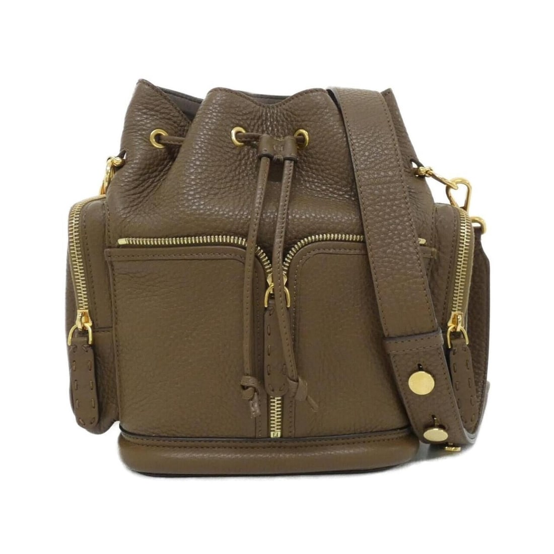 Fendi SELLERIA Mon Trésor 8BT301 SFR Shoulder Bag: --- Catalog ---Category: SizeSize (HxWxD): 25cm x 17cm x 15cm / 9.84'' x 6.69'' x 5.9''Category: DesignType: Shoulder bagGender: WomenMaterial: Leather Hardware Color: GoldLeather/Fur Type: