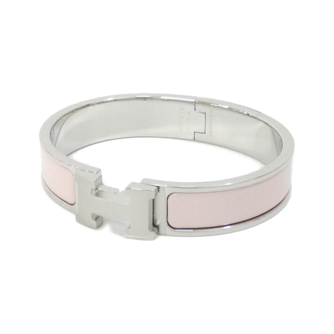 Hermes Click H PM 700001FP Bracelet: --- Catalog ---Category: SizeWidth: 16cm / 6.29''Category: DesignType: Charm braceletColor: SilverGender: WomenMaterial: PalladiumCategory: GeneralMPN: 700001FPBrand: Hermes--- Item List ---Section: C
