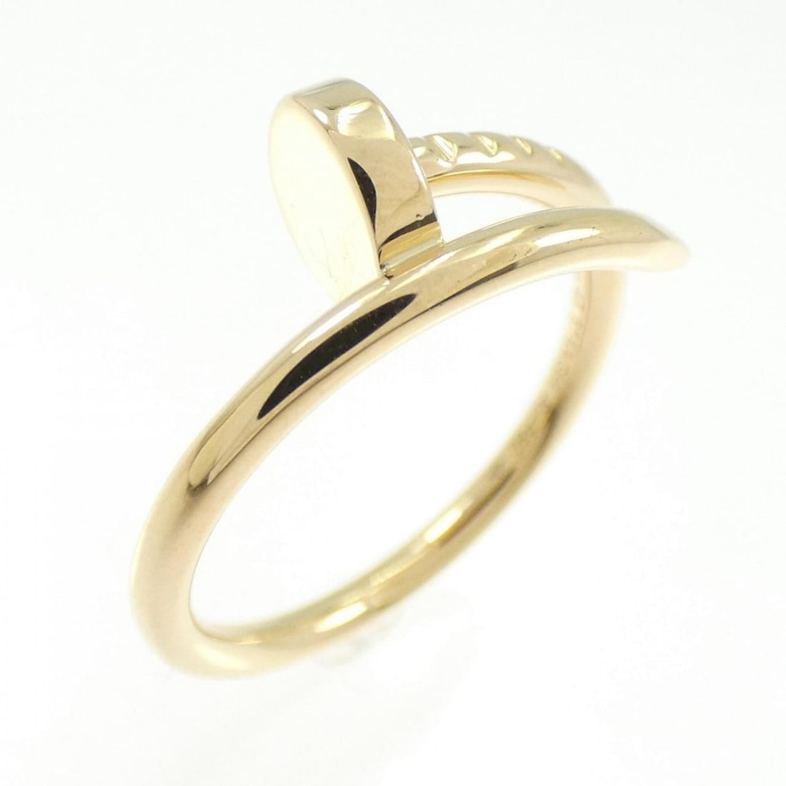 Cartier Juste un Clou Small Ring: --- Catalog ---Category: SizeUS Size: 4Brand Size: 47Category: DesignType: Band ringGender: WomenMaterial: Yellow gold (18K)Category: GeneralBrand: Cartier--- Item List ---Section: ConditionRanking: