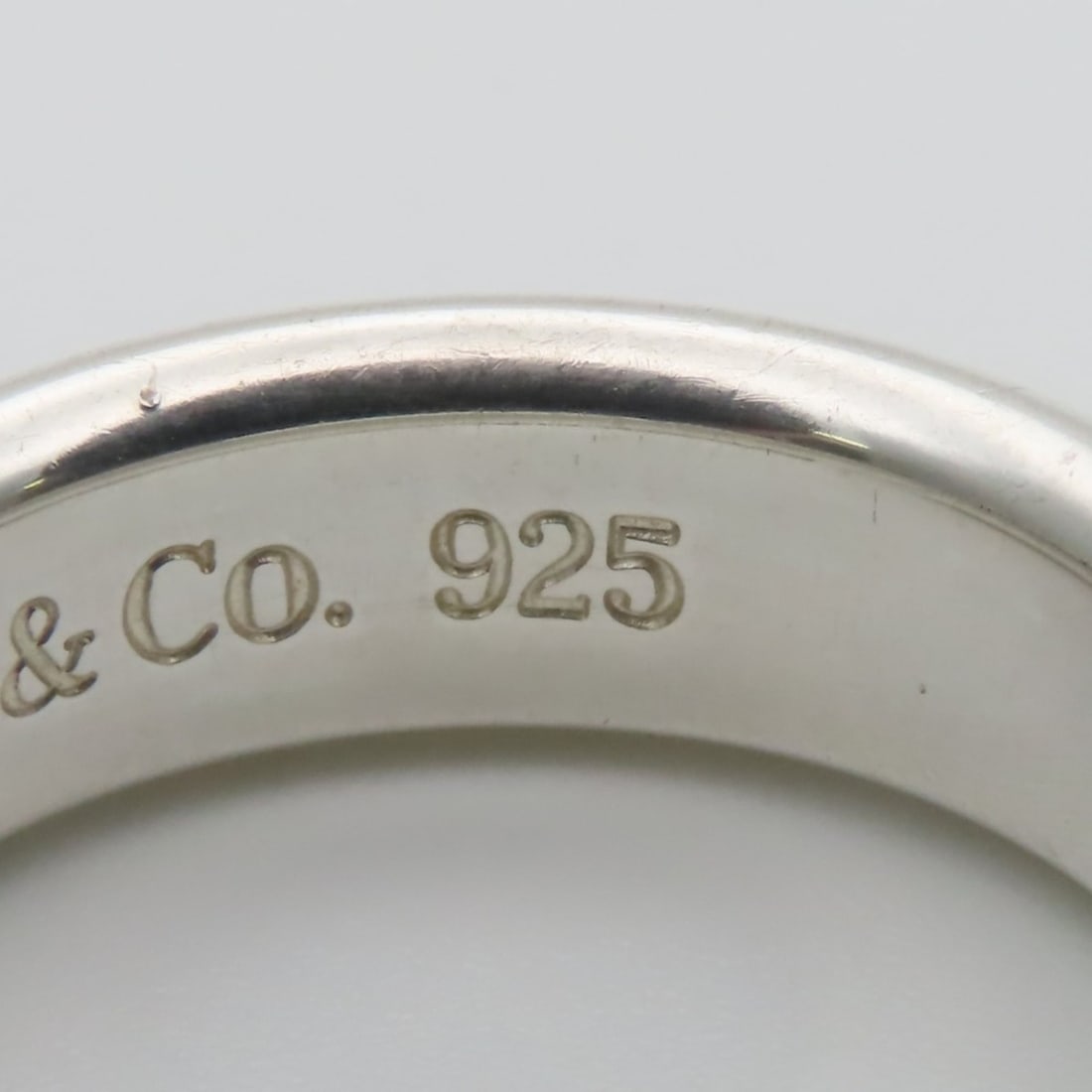 Gucci 402763 J1D50 Ring - 9