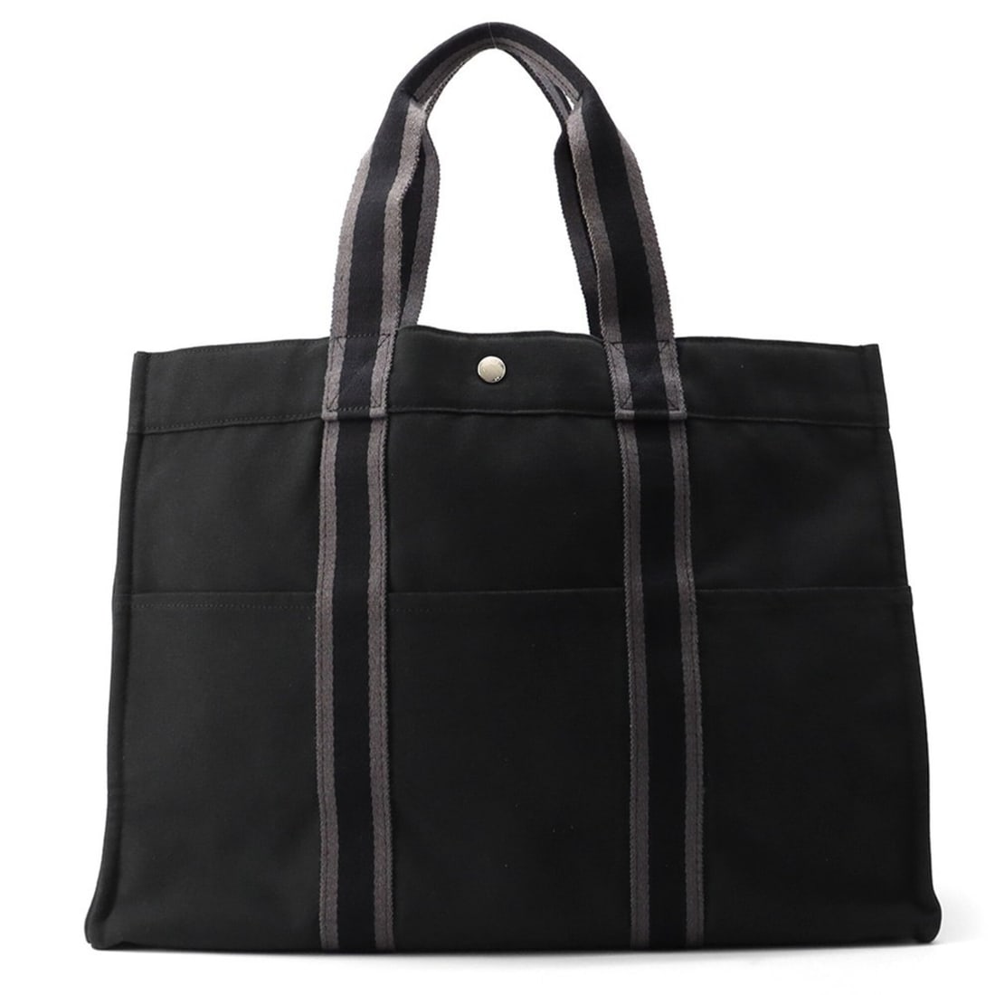 Hermes Fourre-Tout GM canvas tote bag, black.: --- Catalog ---Category: SizeSize (HxWxD): 35cm x 46.5cm x 15cm / 13.77'' x 18.3'' x 5.9''Category: DesignType: Tote bagColor: BlackGender: Men,WomenMaterial: Canvas Hardware Color: SilverCategory: Ge