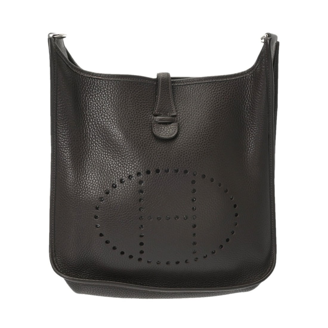 HERMES Evelyne 3 PM Ebene ?H stamp (circa 2004) Women's Taurillon Clemence Shoulder Bag AB Rank: --- Catalog ---Category: SizeSize (HxWxD): 26cm x 29cm / 10.23'' x 11.41''Category: DesignType: Shoulder bagColor: EbeneGender: WomenMaterial: Taurillon clemence leather Category: GeneralBrand: Hermes
