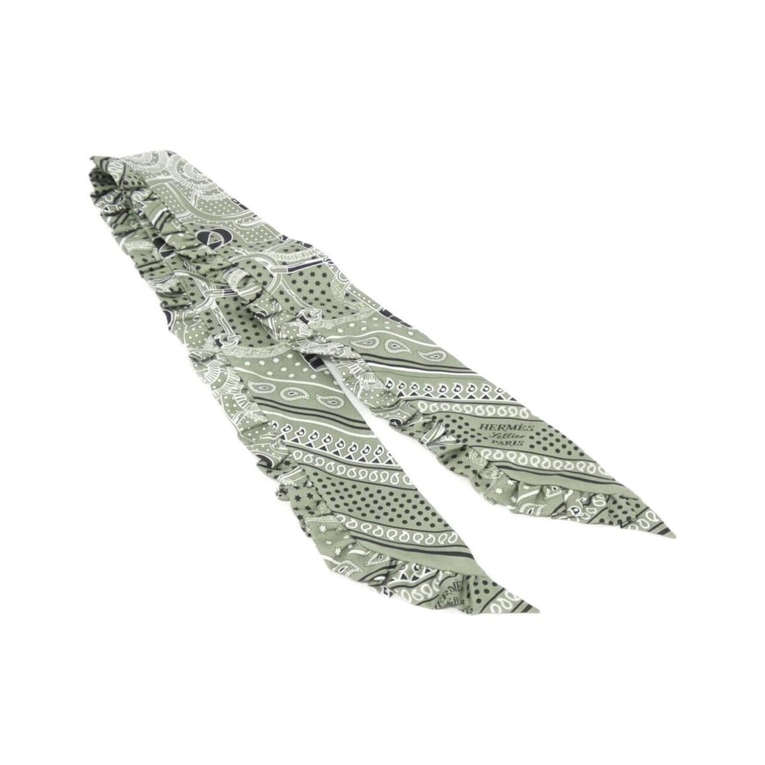 Hermes EPERON D'OR BANDANA Twilly Frill Scarf Muffler 852978S: --- Catalog ---Category: SizeSize (LxW): 6.5cm x 86cm / 2.55'' x 33.85''Category: DesignType: BandanaColor: Black, Green, WhiteGender: Women,MenMaterial: Silk Category: GeneralMPN: 852978SBrand: