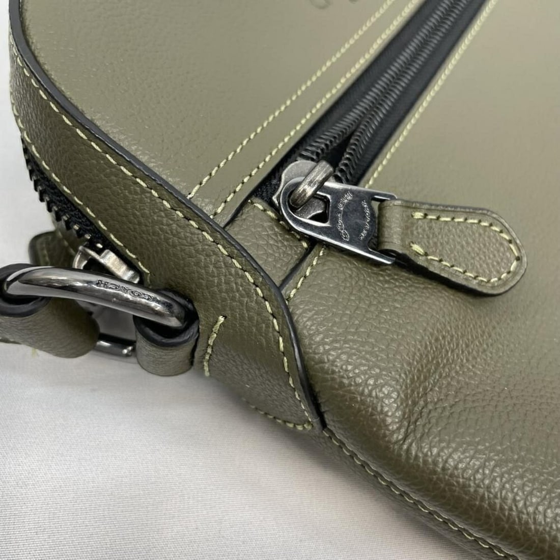 Hermes Carre 984122S Scarf/Muffler - 4
