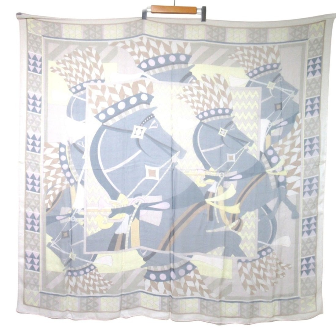 HERMES Carre 140 CHEVAUX DE KARNAK (Horses of Karnak Temple) Silk Chiffon Large Scarf, Multicolor,: --- Catalog ---Category: SizeSize (LxW): 1.36m x 1.42m / 53.54'' x 55.9''Category: DesignType: ScarfColor: Multi-colorGender: WomenMaterial: Silk Category: GeneralBrand: Hermes--- Item List ---Section