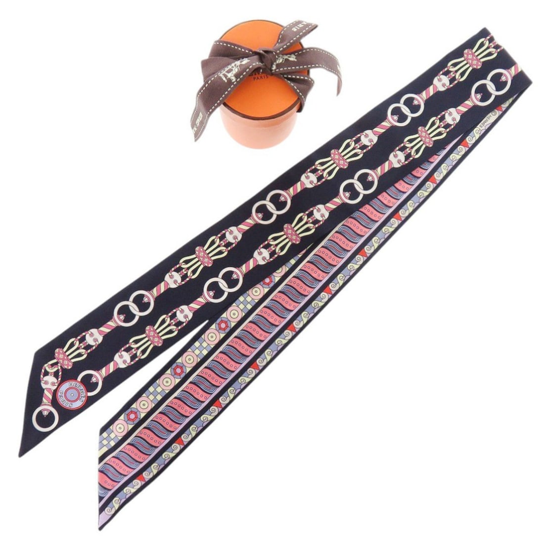 Like New Hermes Twilly Harnais en Rosace (Rose Window Harness) Silk Navy Scarf/Muffler 0395HERMES: --- Catalog ---Category: SizeSize (LxW): 85cm / 33.46''Category: DesignType: ScarfColor: Multi-color, NavyGender: WomenMaterial: Silk Category: GeneralBrand: HermesCountry of Origin: France--- Item Li