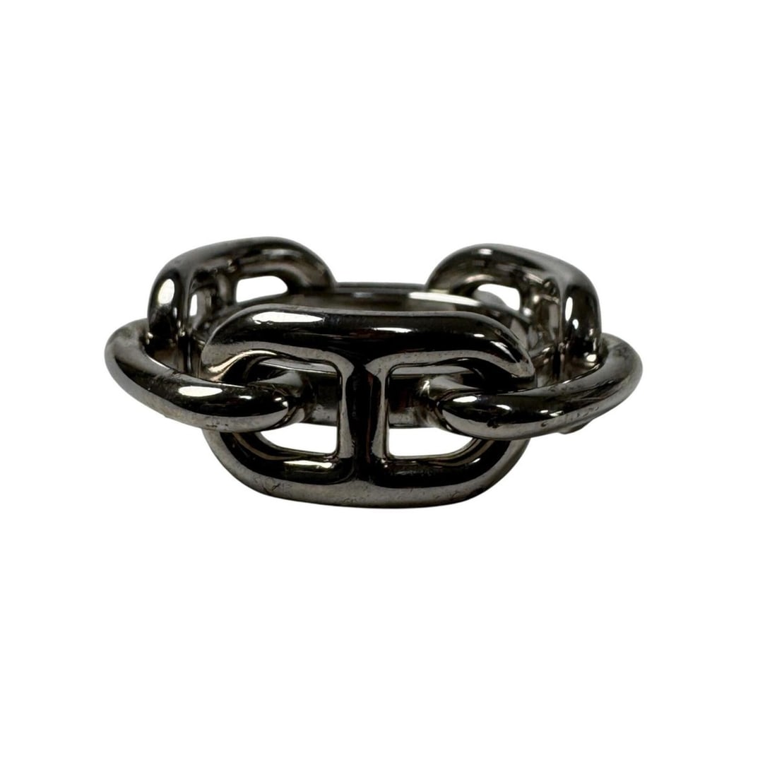 Hermes Chaine d'Ancre Scarf Ring, Silver, Women's: --- Catalog ---Category: DesignType: Scarf ringColor: SilverGender: WomenMaterial: Metal Category: GeneralBrand: HermesCategory: Physical PropertiesSize (HxWxD): 2cm x 1cm / 0.78'' x 0.39''--- Item Li