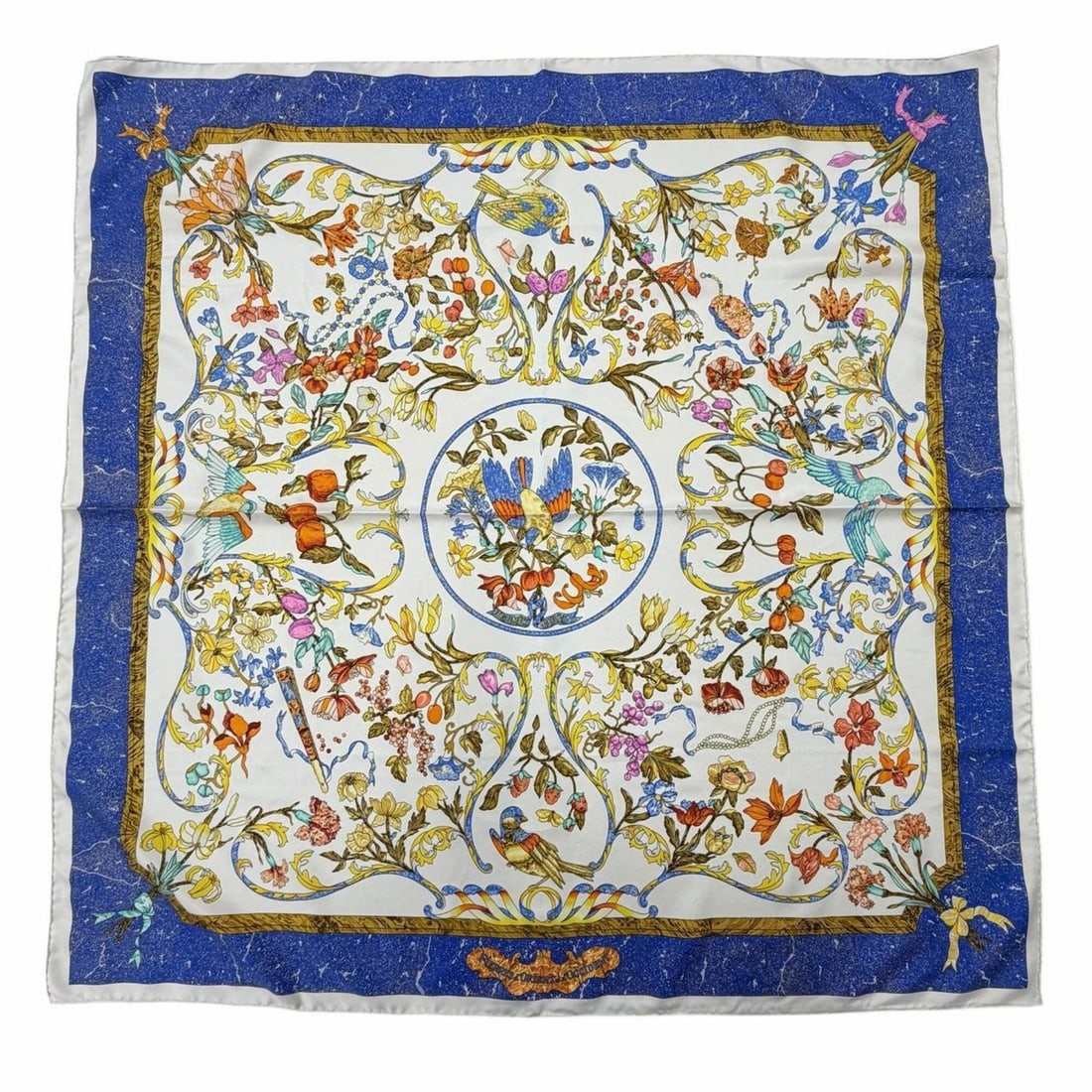 HERMES Carre 90 Pierres d’Orient et d’Occident (Jewels of the Orient and West) 100% Silk: --- Catalog ---Category: SizeSize (LxW): 90cm x 90cm / 35.43'' x 35.43''Category: DesignType: ScarfColor: Multi-colorGender: WomenMaterial: Silk Category: GeneralBrand: HermesCountry of Origin: France