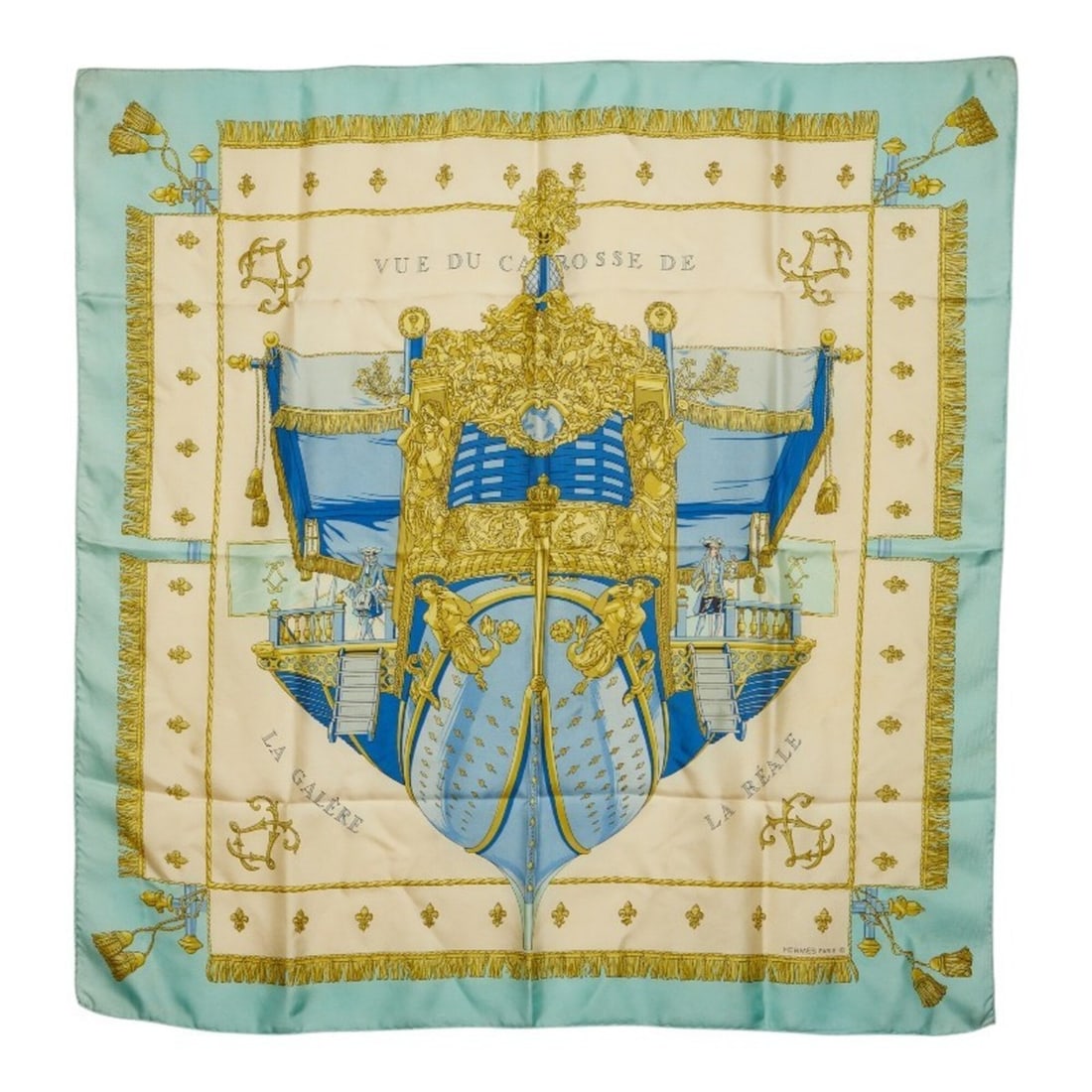Hermes Carre 90 VUE DU CARROSSE DE LA GALERE REALE Queen's Coronation Scarf Muffler Gold Beige Silk: --- Catalog ---Category: SizeSize (LxW): 88cm x 88cm / 34.64'' x 34.64''Category: DesignType: ScarfColor: Beige, GoldGender: WomenMaterial: Silk Category: GeneralBrand: Hermes--- Item List ---Section: