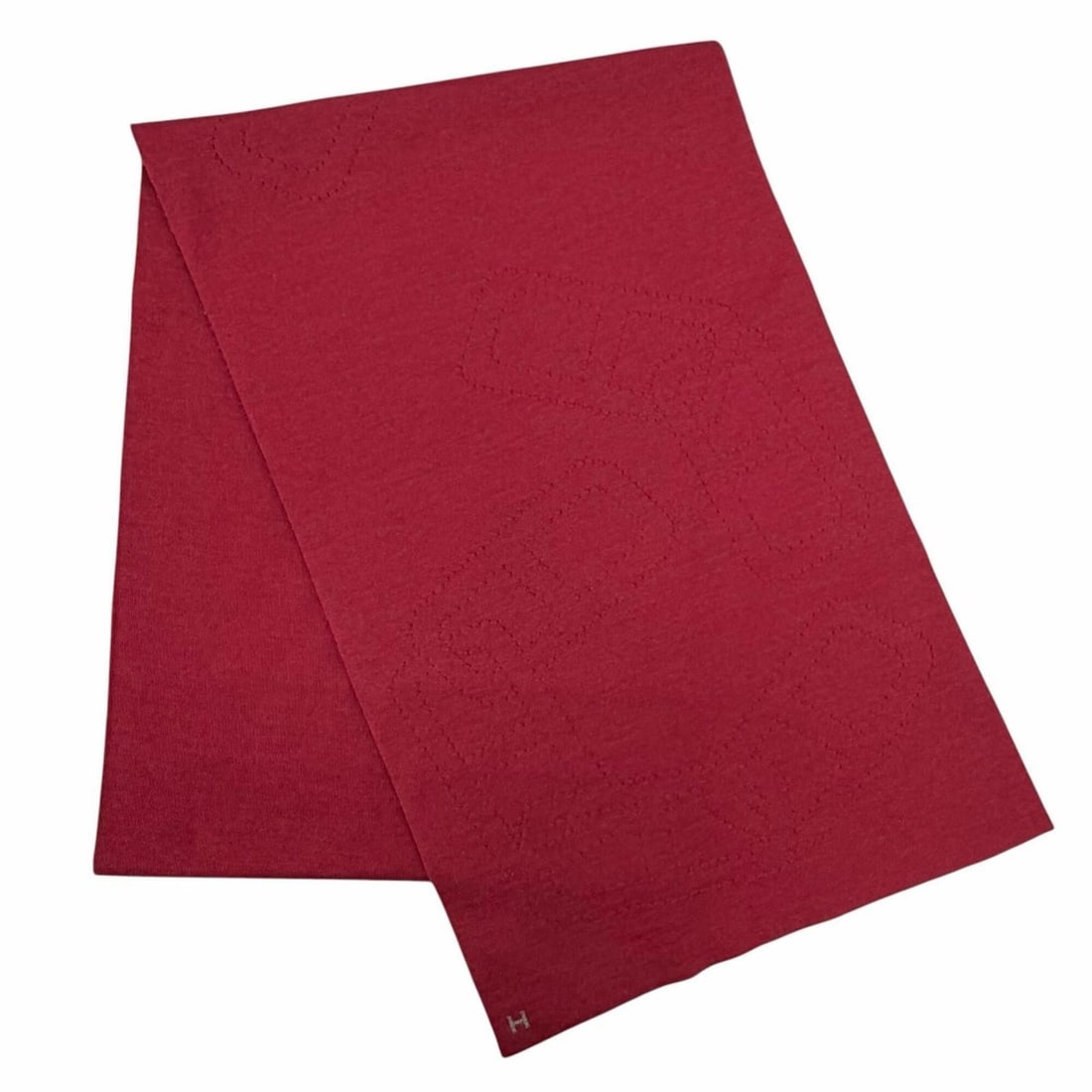 HERMES Allertour Cashmere Silk Chaine d'Ancre H Logo Reversible Scarf, Bordeaux/Grey, with Box, Made: --- Catalog ---Category: SizeSize (LxW): 1.76m x 30cm / 69.29'' x 11.81''Category: DesignColor: Bordeaux, GrayGender: WomenMaterial: Cashmere , Silk Category: GeneralBrand: HermesCountry of Origin: It