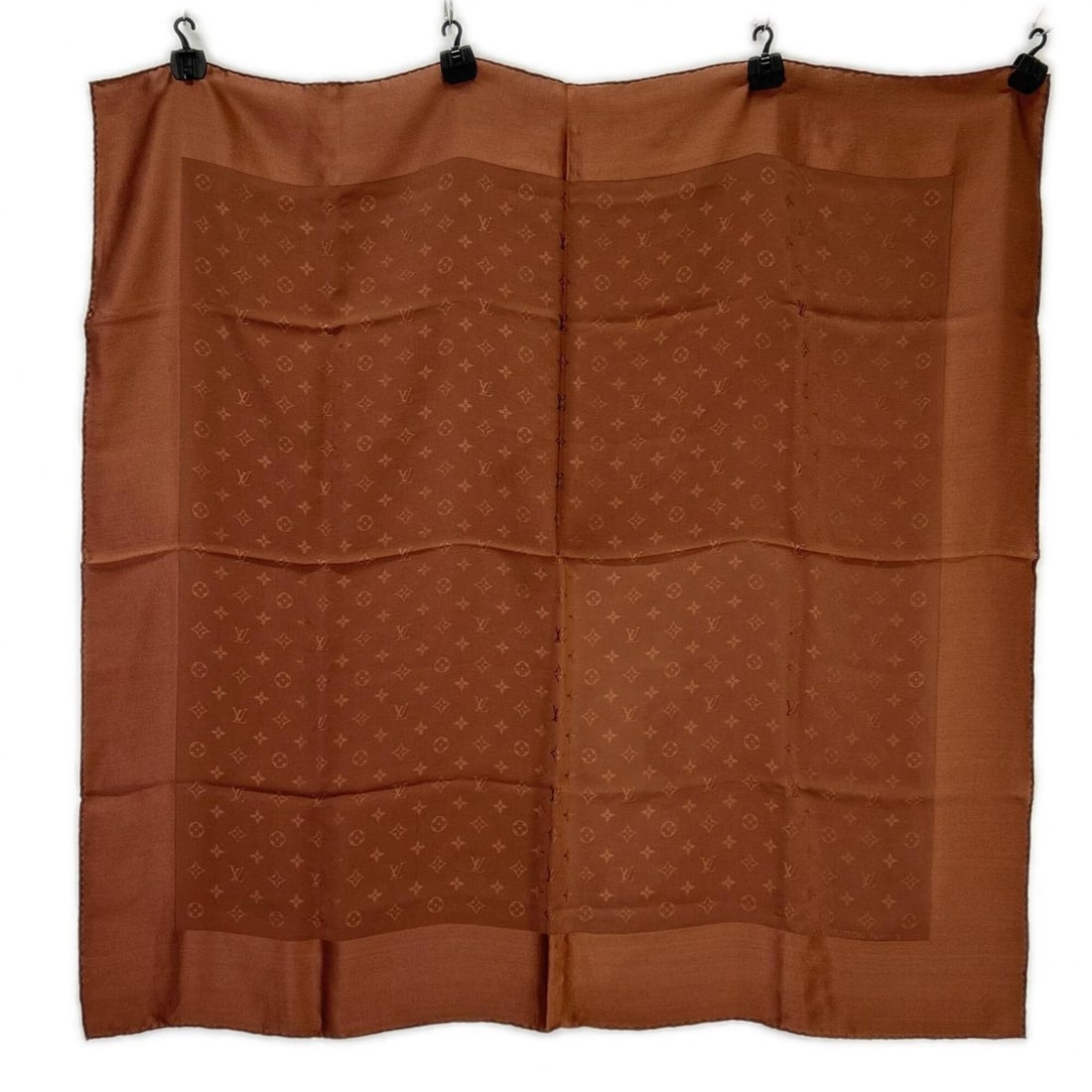LOUIS VUITTON Louis Vuitton 100% Silk Shawl Monogram Large Scarf Brown Women's: --- Catalog ---Category: SizeSize (LxW): 90cm x 90cm / 35.43'' x 35.43''Category: DesignType: ScarfColor: BrownGender: WomenMaterial: Silk Category: GeneralBrand: Louis Vuitton--- Item List ---Section