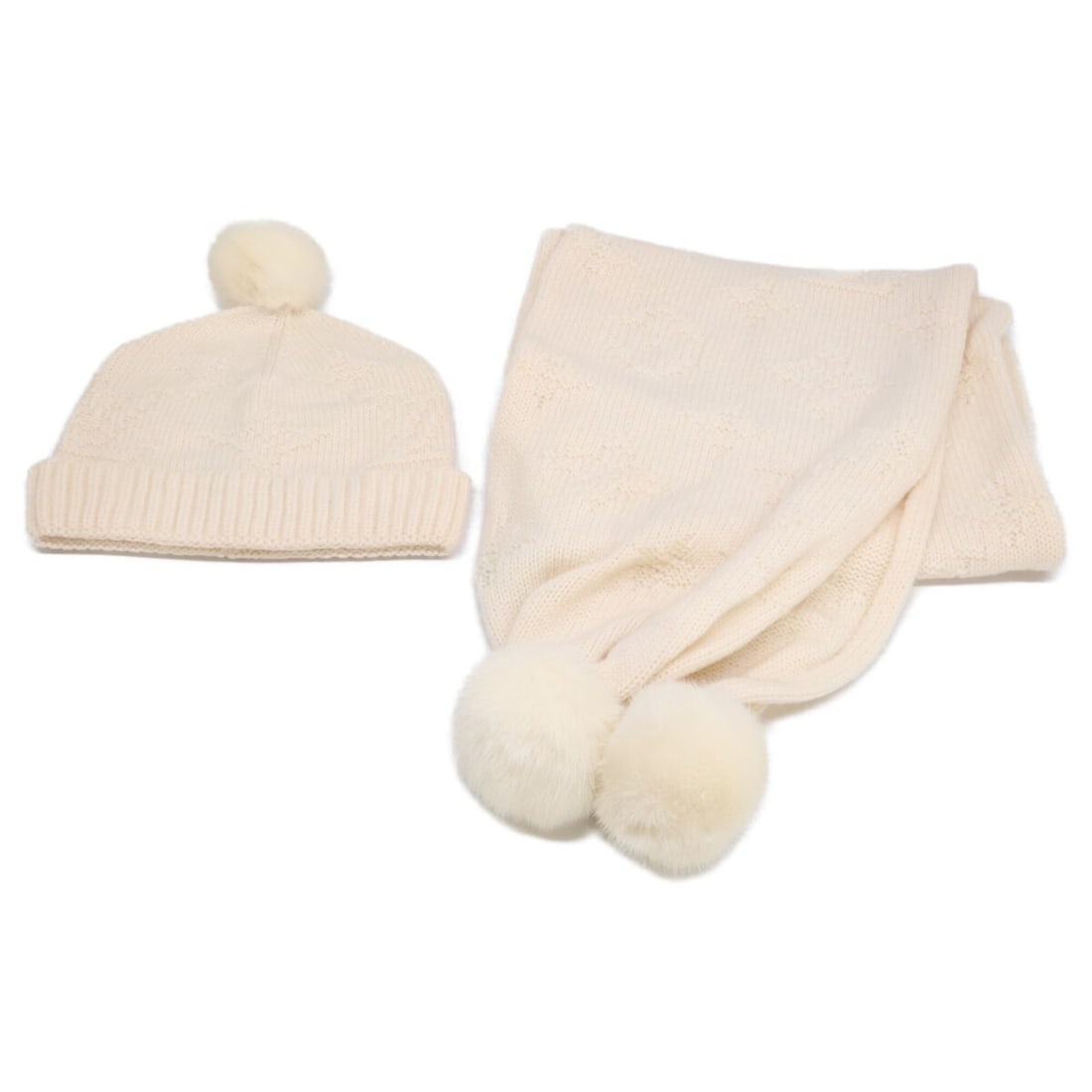 LOUIS VUITTON 401910 Monogram Cashmere Mink Fur Scarf & Knit Hat - Ivory for Women: --- Catalog ---Category: DesignType: Knit hatColor: IvoryGender: WomenMaterial: Cashmere Category: GeneralBrand: Louis VuittonCategory: MeasurementsHeight: 20cm / 7.87''--- Item List ---Section: Condi