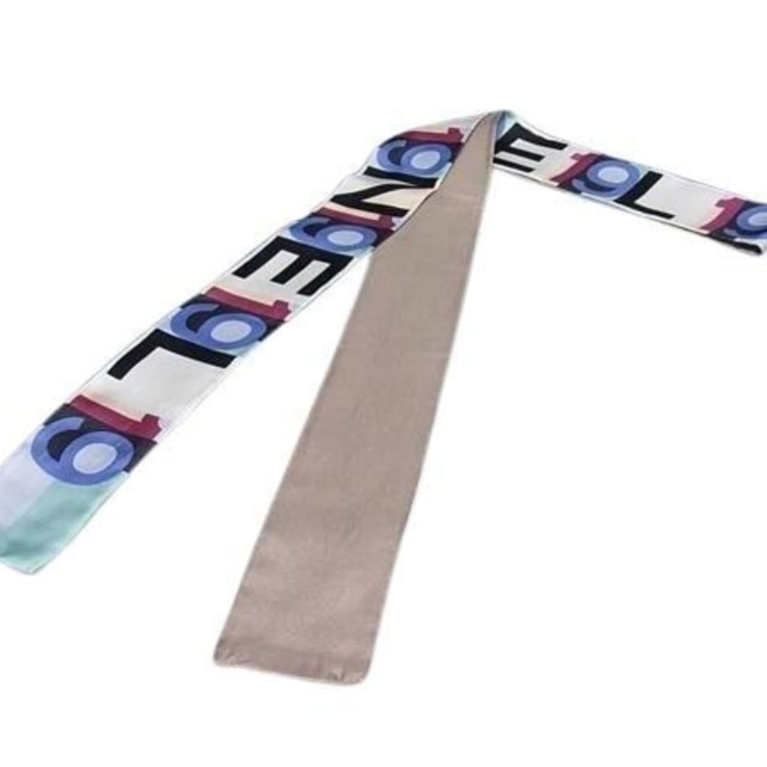CHANEL Ribbon Scarf/Muffler, Multicolor, Women's: --- Catalog ---Category: SizeSize (LxW): 1.27m x 5.6cm / 50.07'' x 2.2''Category: DesignType: ScarfColor: Multi-colorGender: WomenCategory: GeneralBrand: Chanel--- Item List ---Section: ConditionRanki