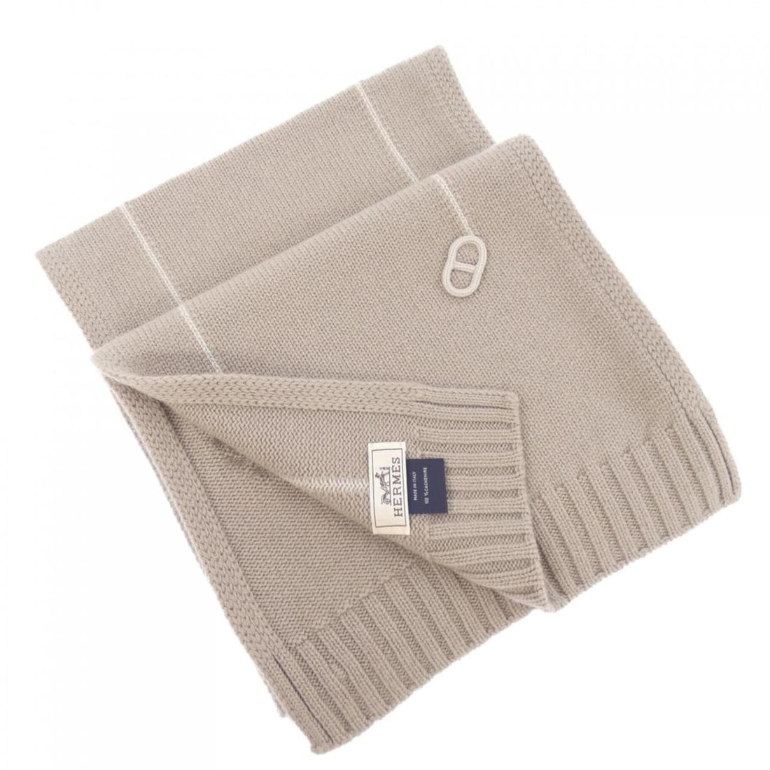 Hermes scarf: --- Catalog ---Category: SizeSize (LxW): 1.76m x 30cm / 69.29'' x 11.81''Category: DesignType: StoleColor: BeigeGender: MenMaterial: Cashmere Category: GeneralBrand: Hermes--- Item List ---Section: Co