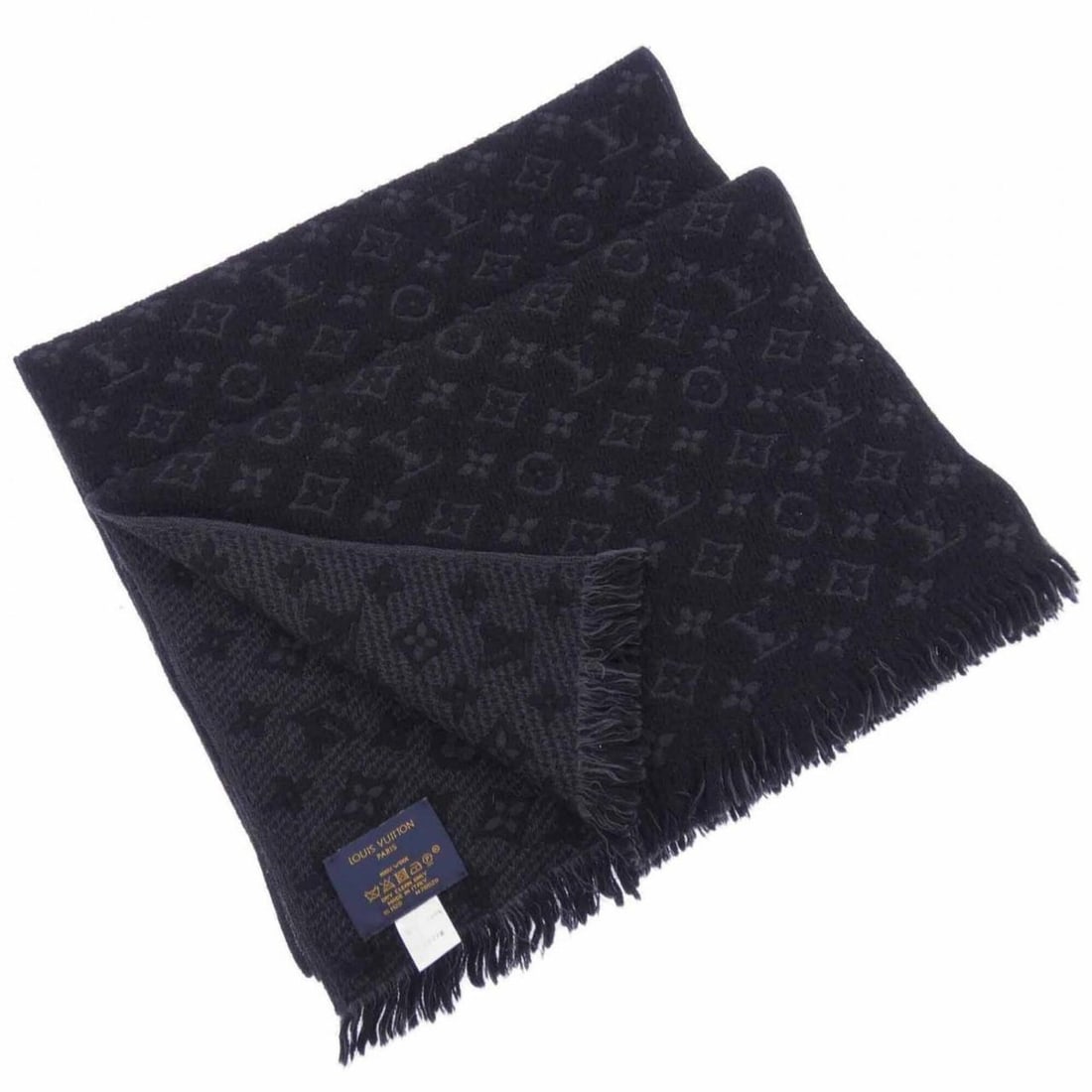 Louis Vuitton Monogram Classic M70520 Scarf: --- Catalog ---Category: SizeSize (LxW): 1.68m x 38cm / 66.14'' x 14.96''Category: DesignType: StoleColor: BlackGender: MenCategory: GeneralMPN: M70520Brand: Louis Vuitton--- Item List ---Section: Con