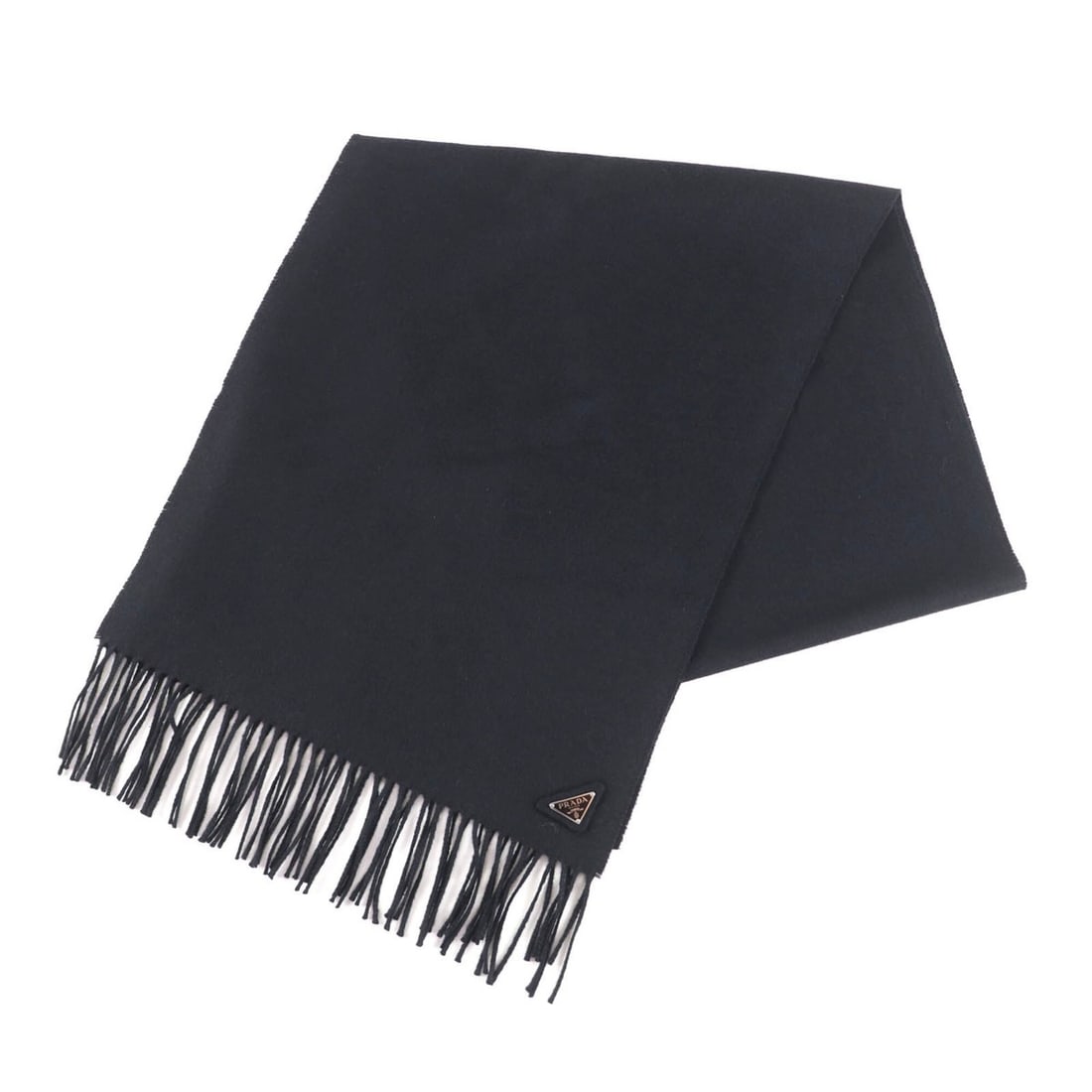 PRADA (Prada) 2023 model 1FS047 Silk Cashmere Blend Fringe Scarf with Triangle Logo Plate, Black,: --- Catalog ---Category: SizeSize (LxW): 1.72m x 37cm / 67.71'' x 14.56''Category: DesignType: StoleColor: BlackGender: Men,WomenMaterial: Silk 51%, Cashmere 49%Category: GeneralBrand: PradaCountry of