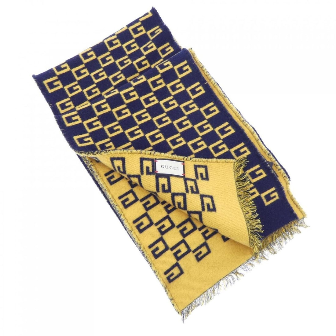 Gucci 501265 4G350 4175 Scarf: --- Catalog ---Category: SizeSize (LxW): 1.77m x 21cm / 69.68'' x 8.26''Category: DesignType: StoleColor: Navy, YellowGender: MenCategory: GeneralMPN: 501265 4G350 4175Brand: Gucci--- Item List ---Sec