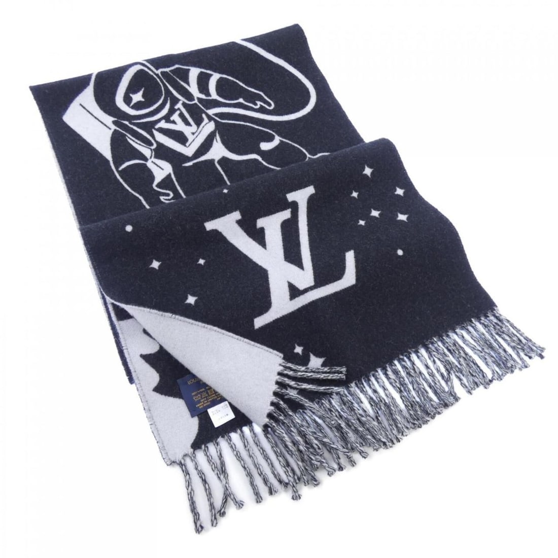 Louis Vuitton LOUIS VUITTON Echarpe City Satellite MP2241 Scarf: --- Catalog ---Category: SizeSize (LxW): 1.78m x 38.5cm / 70.07'' x 15.15''Category: DesignType: StoleColor: Black, GrayGender: MenMaterial: Cashmere Category: GeneralBrand: Louis Vuitton--- Item