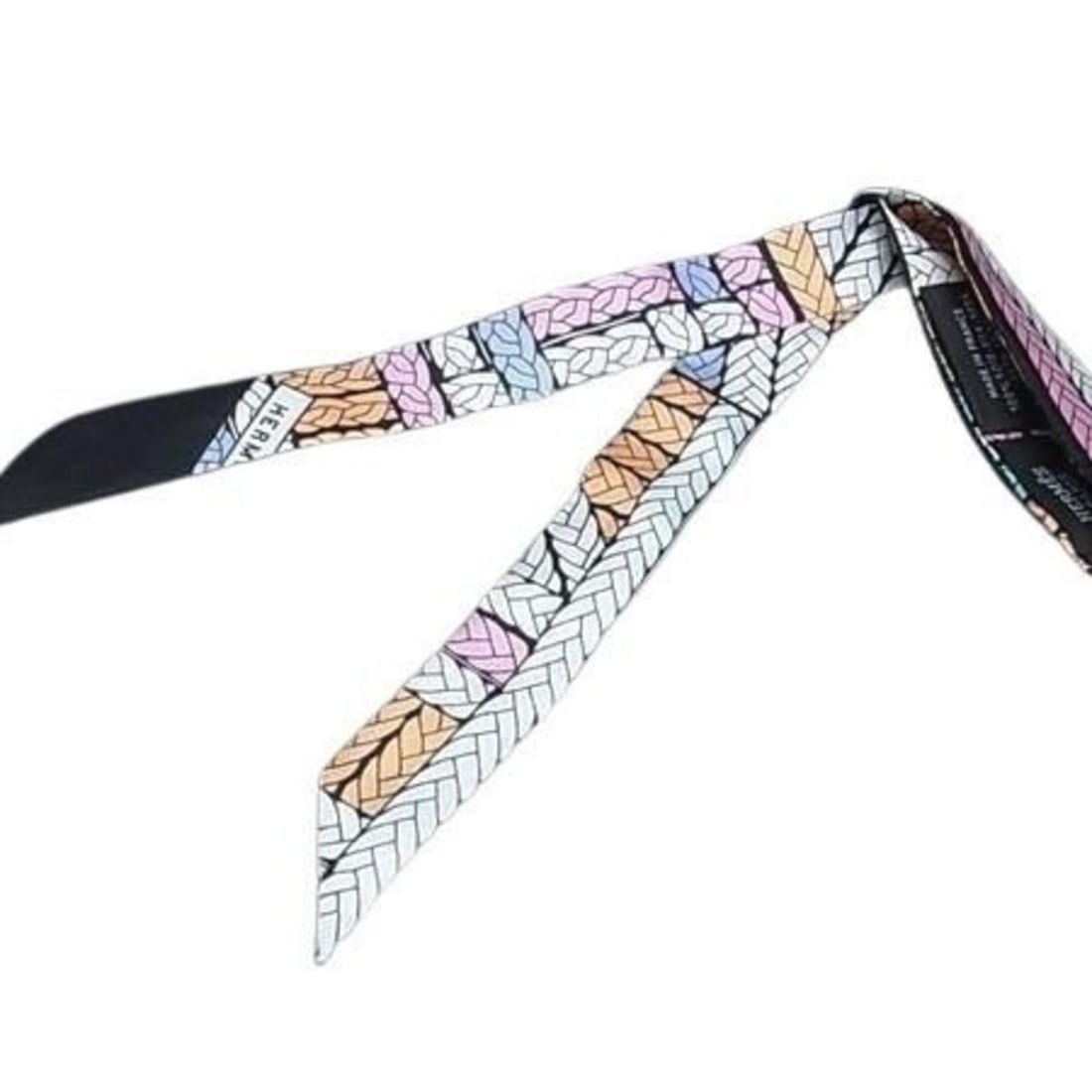 HERMES Twilly Doll Ribbon Scarf/Muffler, Multicolor Silk, Women's, TRESS H: --- Catalog ---Category: SizeSize (LxW): 54.4cm x 2cm / 21.41'' x 0.78''Category: DesignType: ScarfColor: Multi-colorGender: WomenMaterial: Silk 100%Category: GeneralLine: TwillyBrand: HermesCountry o