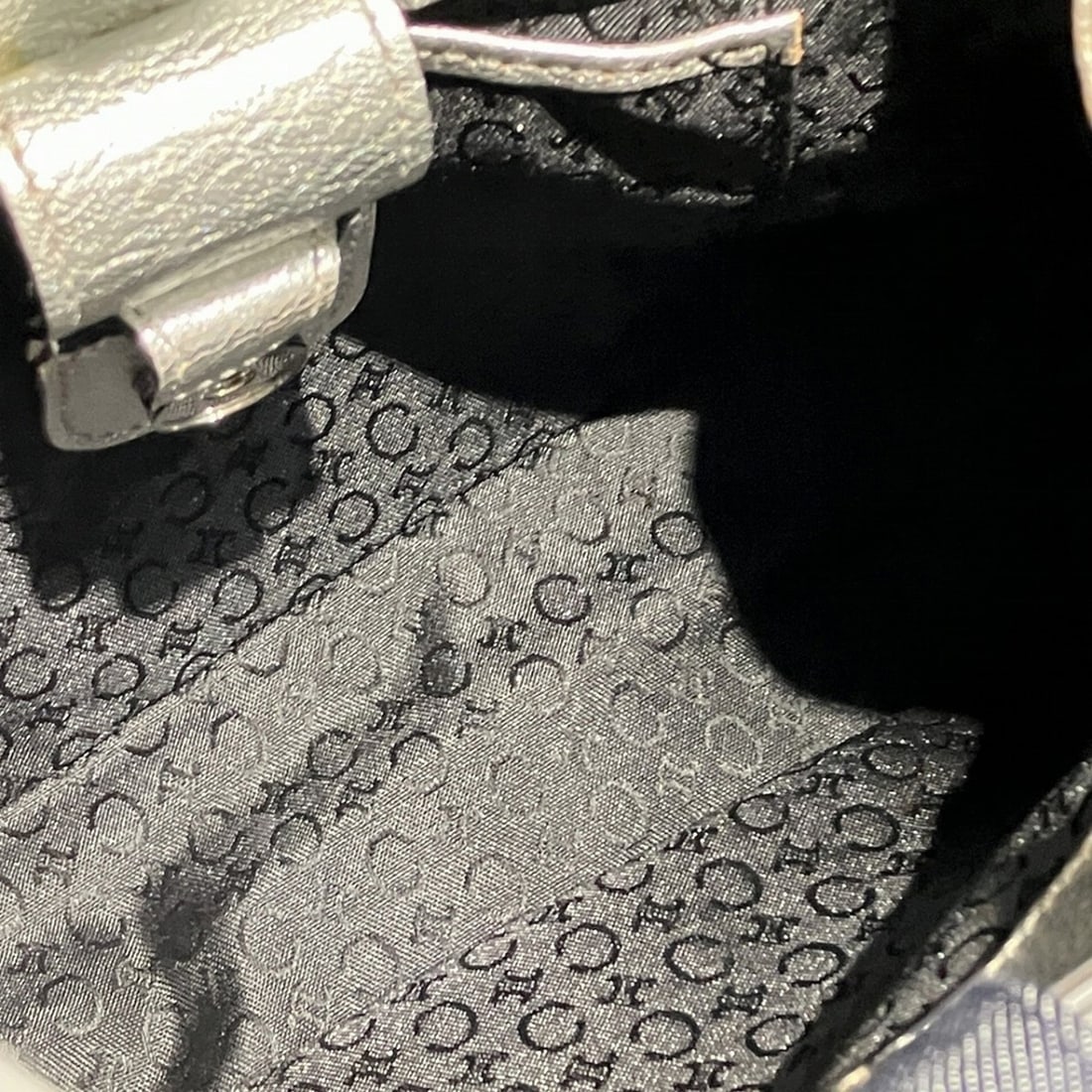Louis Vuitton Monogram Gradient M70257 Scarf - 6