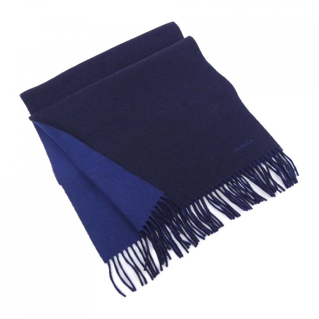 Hermes scarf: --- Catalog ---Category: SizeSize (LxW): 1.59m x 41cm / 62.59'' x 16.14''Category: DesignType: StoleColor: NavyGender: MenMaterial: Cashmere Category: GeneralBrand: Hermes--- Item List ---Section: Con