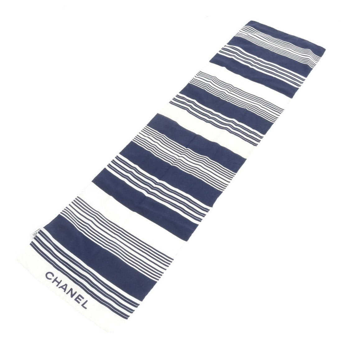 Chanel Silk Striped Border Scarf/Muffler, Navy, Large Size, Women's Stole: --- Catalog ---Category: SizeSize (LxW): 94cm x 24cm / 37'' x 9.44''Category: DesignType: ScarfColor: Navy, WhiteGender: WomenMaterial: Silk Category: GeneralBrand: ChanelCountry of Origin: Italy--- I