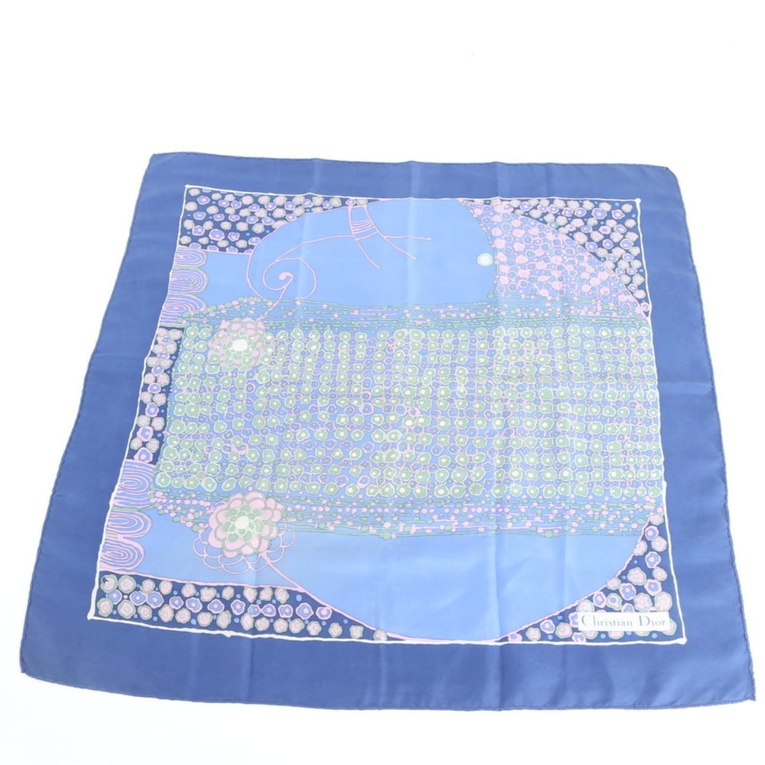 Christian Dior Blue Floral Print Scarf/Muffler/Stole for Women: --- Catalog ---Category: SizeSize (LxW): 76cm x 74cm / 29.92'' x 29.13''Category: DesignType: ScarfColor: BlueGender: WomenCategory: GeneralBrand: Christian Dior--- Item List ---Section: ConditionRank