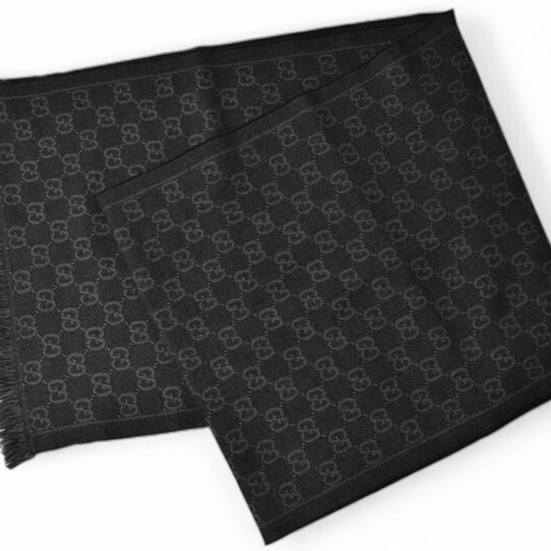 Gucci Men's Winter Scarf, 100% Wool with GG Print, Black, 544619: --- Catalog ---Category: SizeSize (LxW): 1.84m x 35.5cm / 72.44'' x 13.97''Category: DesignType: ScarfColor: BlackGender: MenMaterial: Wool 100%Category: GeneralBrand: GucciCountry of Origin: Italy---