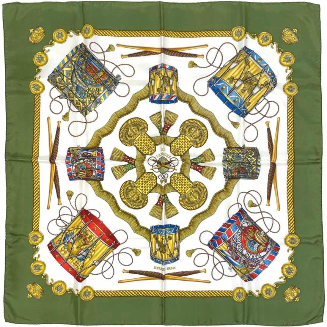 Hermès HERMES Carré 90 "Les Tambours" Tambour Drum Crown Scarf Silk Green Multicolor Women's: --- Catalog ---Category: SizeSize (LxW): 88cm x 88cm / 34.64'' x 34.64''Category: DesignType: ScarfColor: Green, Multi-colorGender: WomenMaterial: Silk Category: GeneralBrand: Hermes--- Item List ---S