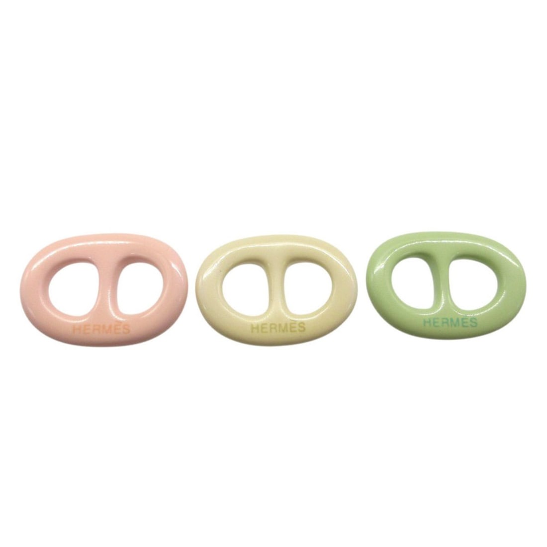 Unused Hermès Tribo Chaine d'Ancre Lacquer Wood Ivory Pastel Pink Green Scarf Muffler Ring: --- Catalog ---Category: SizeSize (LxW): 2cm x 3cm / 0.78'' x 1.18''Category: DesignType: ScarfColor: Ivory, PinkGender: WomenMaterial: Wood Category: GeneralBrand: Hermes--- Item List ---Section: Con