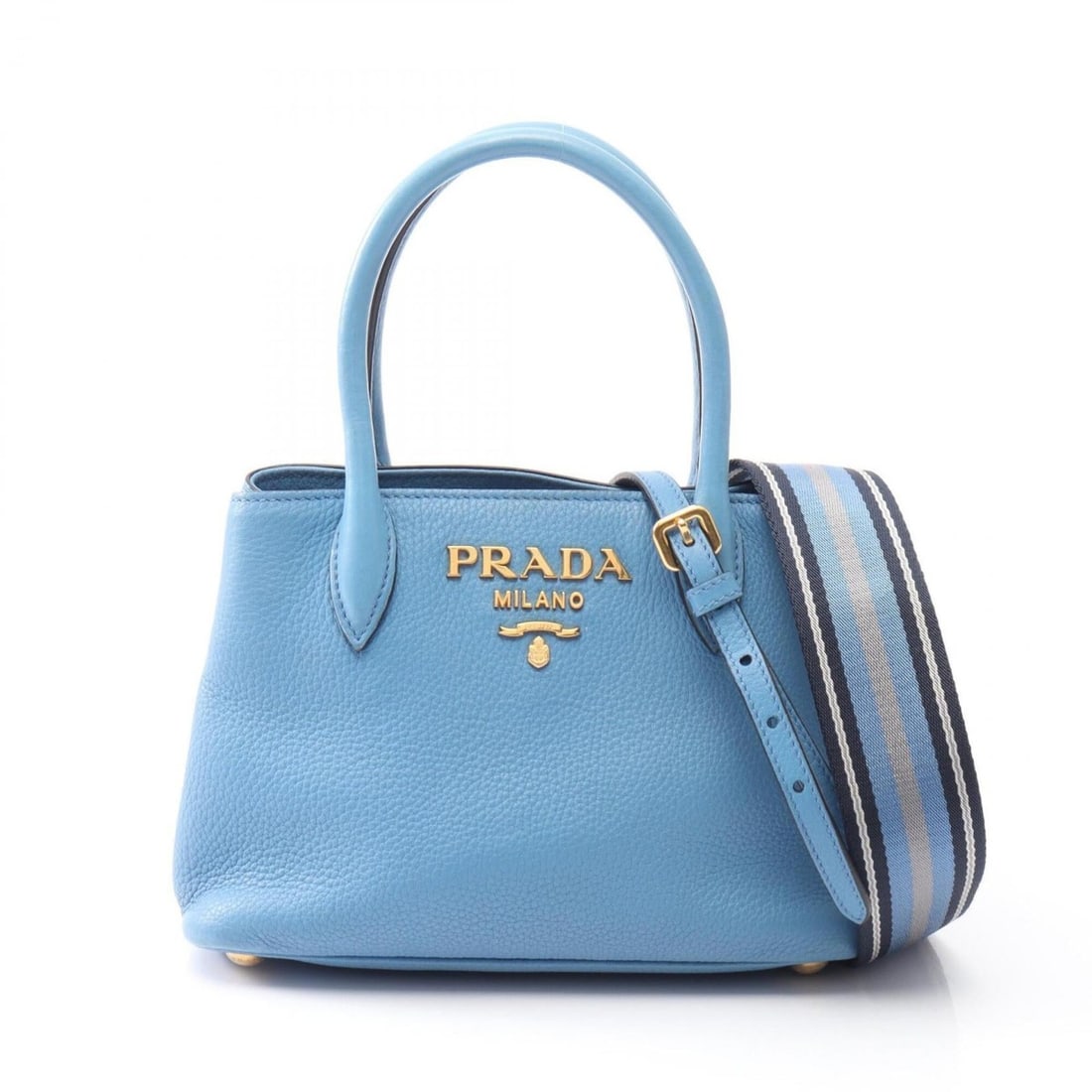 Prada VIT DAINO 2-Way Leather Handbag for Women, Blue (1BH081): --- Catalog ---Category: SizeSize (HxWxD): 14cm x 21cm x 9cm / 5.51'' x 8.26'' x 3.54''Category: DesignType: HandbagColor: BlueGender: WomenMaterial: Leather Category: GeneralMPN: 1BH081Brand: Prada--