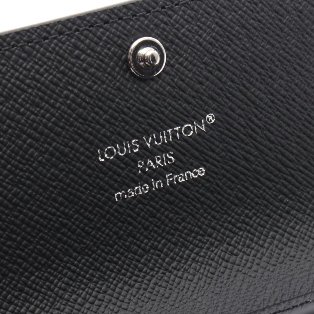 Louis Vuitton Multicles 6 Monogram Eclipse Key Case Accessory for Men, Black, M82603 - 4