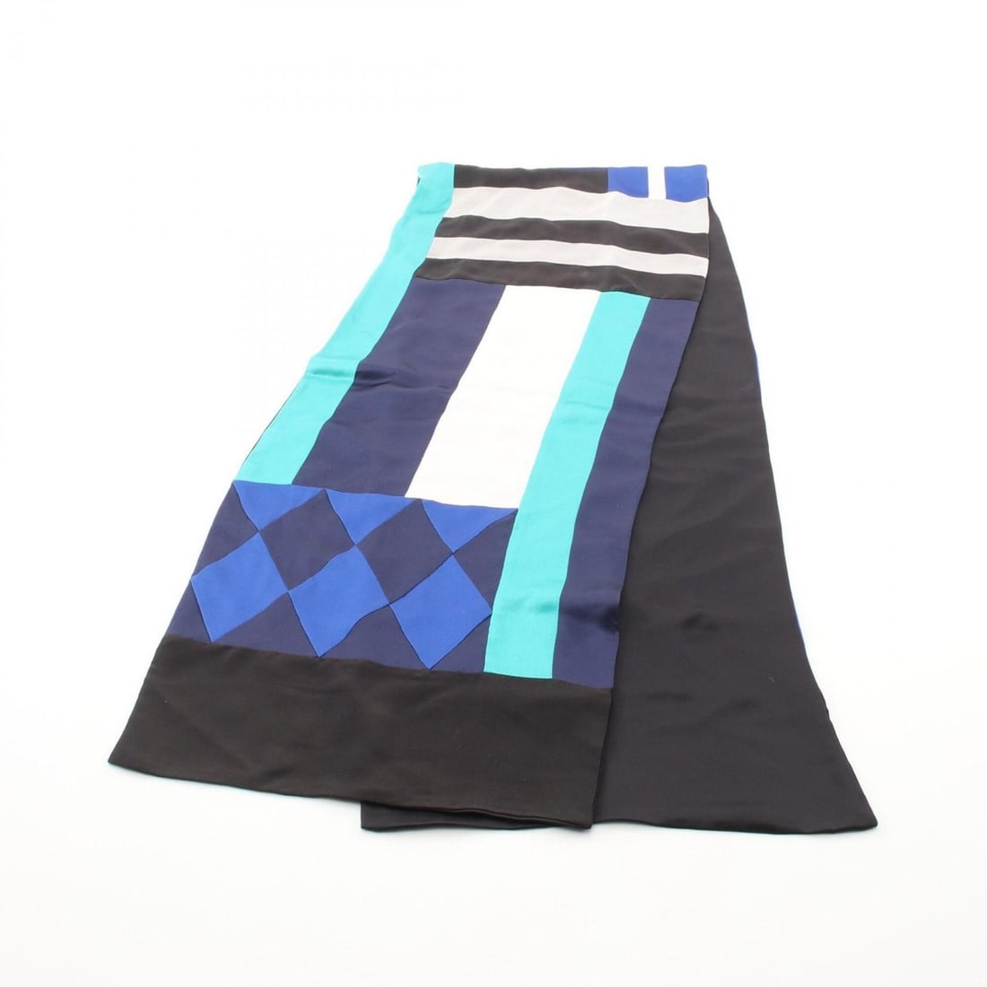 Hermes silk stole for women, blue tones, multicolor: --- Catalog ---Category: SizeSize (LxW): 1.86m x 33cm / 73.22'' x 12.99''Category: DesignType: ShawlColor: Blue, Multi-colorGender: WomenMaterial: Silk Category: GeneralBrand: Hermes--- Item List ---S